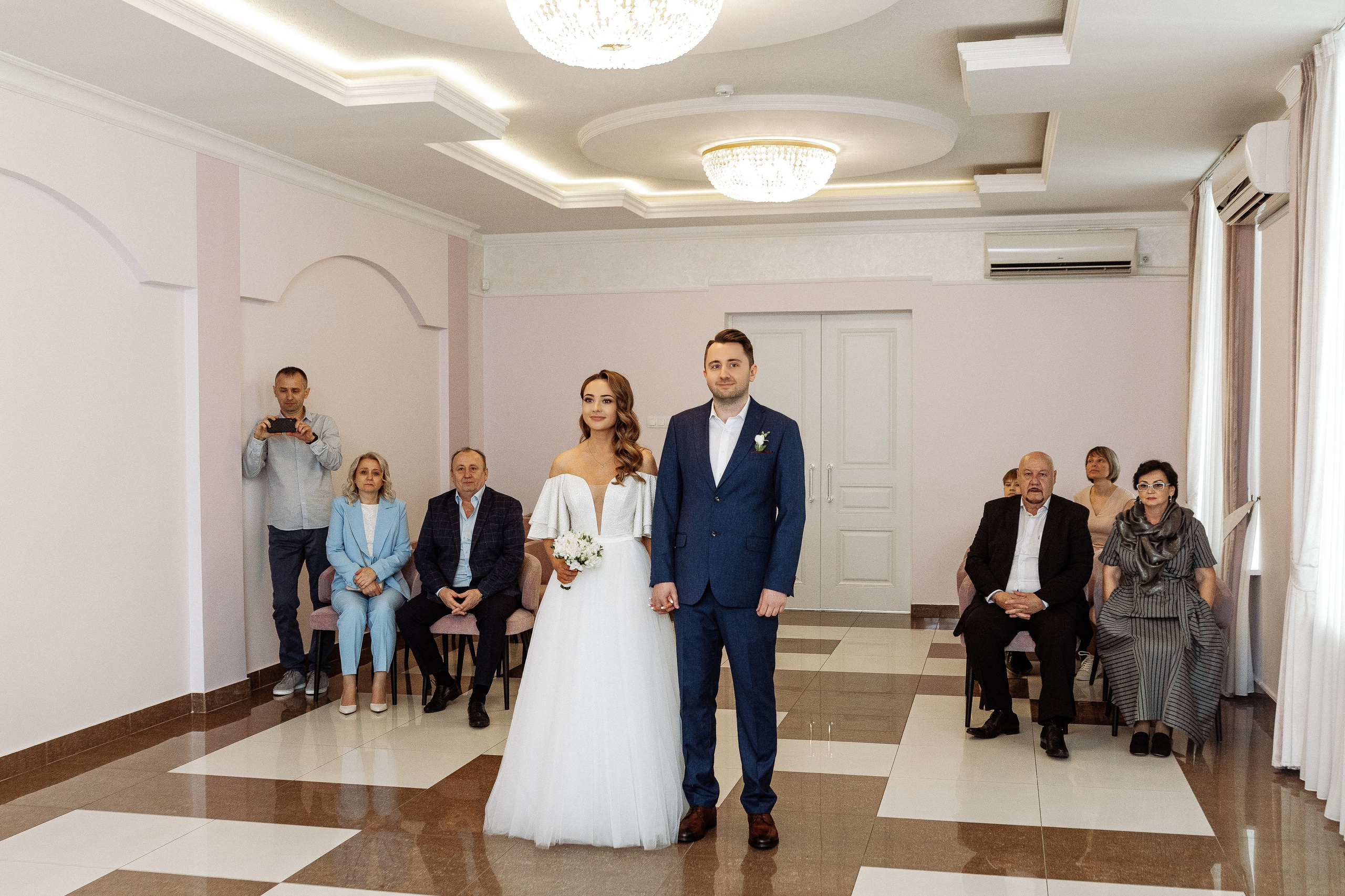 Гагаринский ЗАГС. Свадебный фотограф Маргарита Глумскова