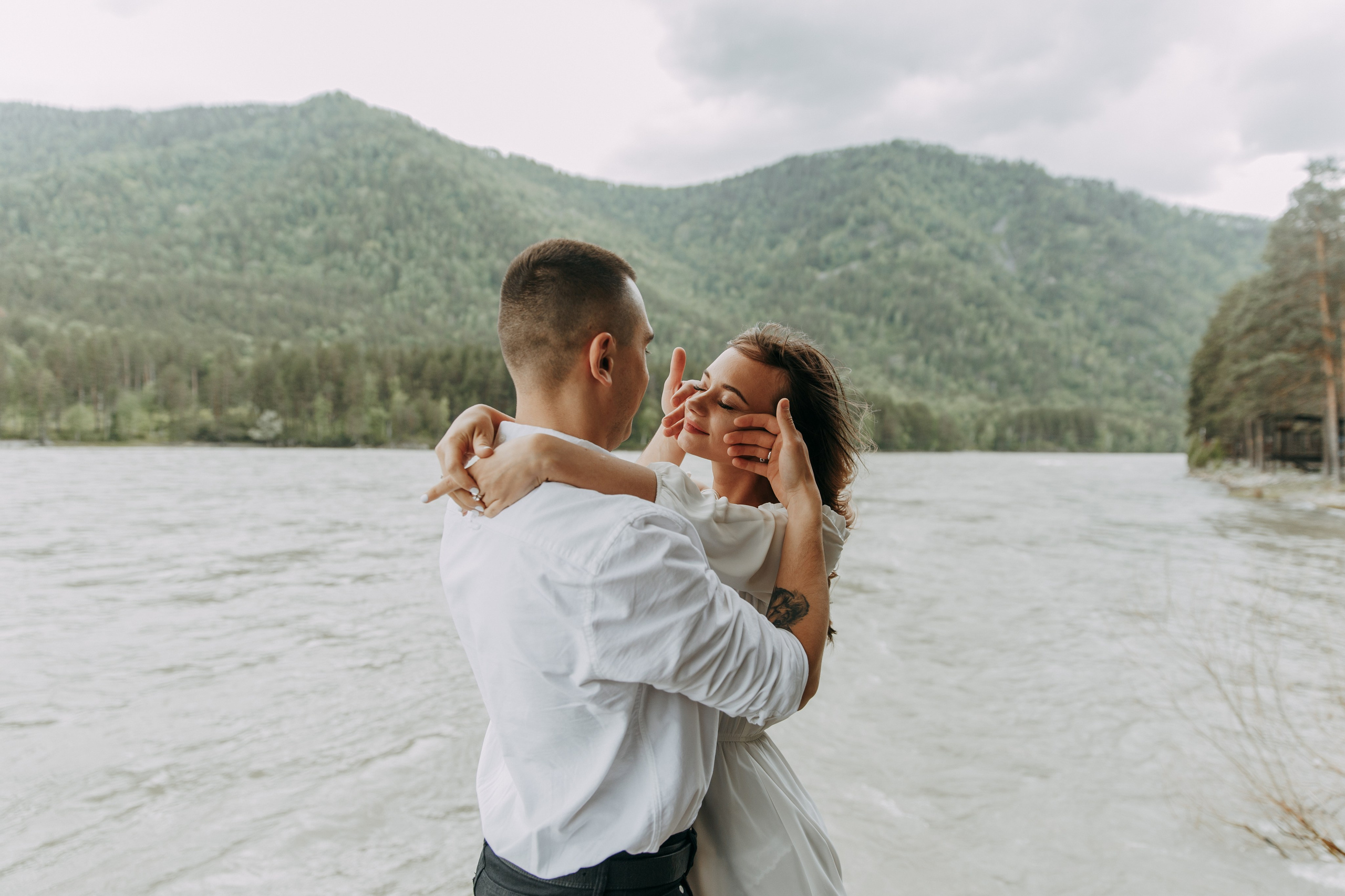«Мы в отпуск едем в Манжерок. Хотим съёмку рядом с базой». Фотограф Любовь Щербинина