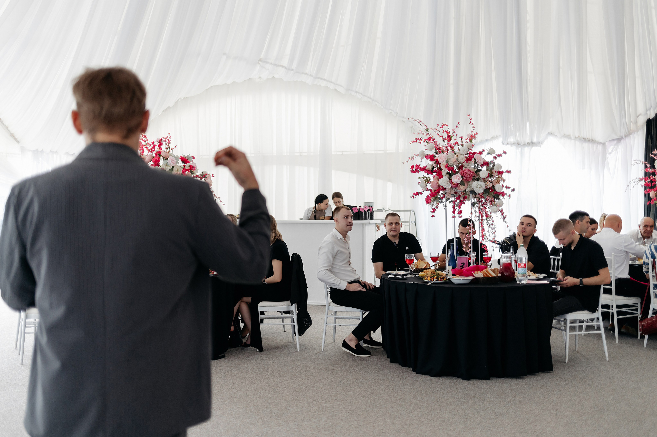 Александра и Кирилл. Свадебный фотограф в Пскове и Санкт-Петербурге | Анна Голикова