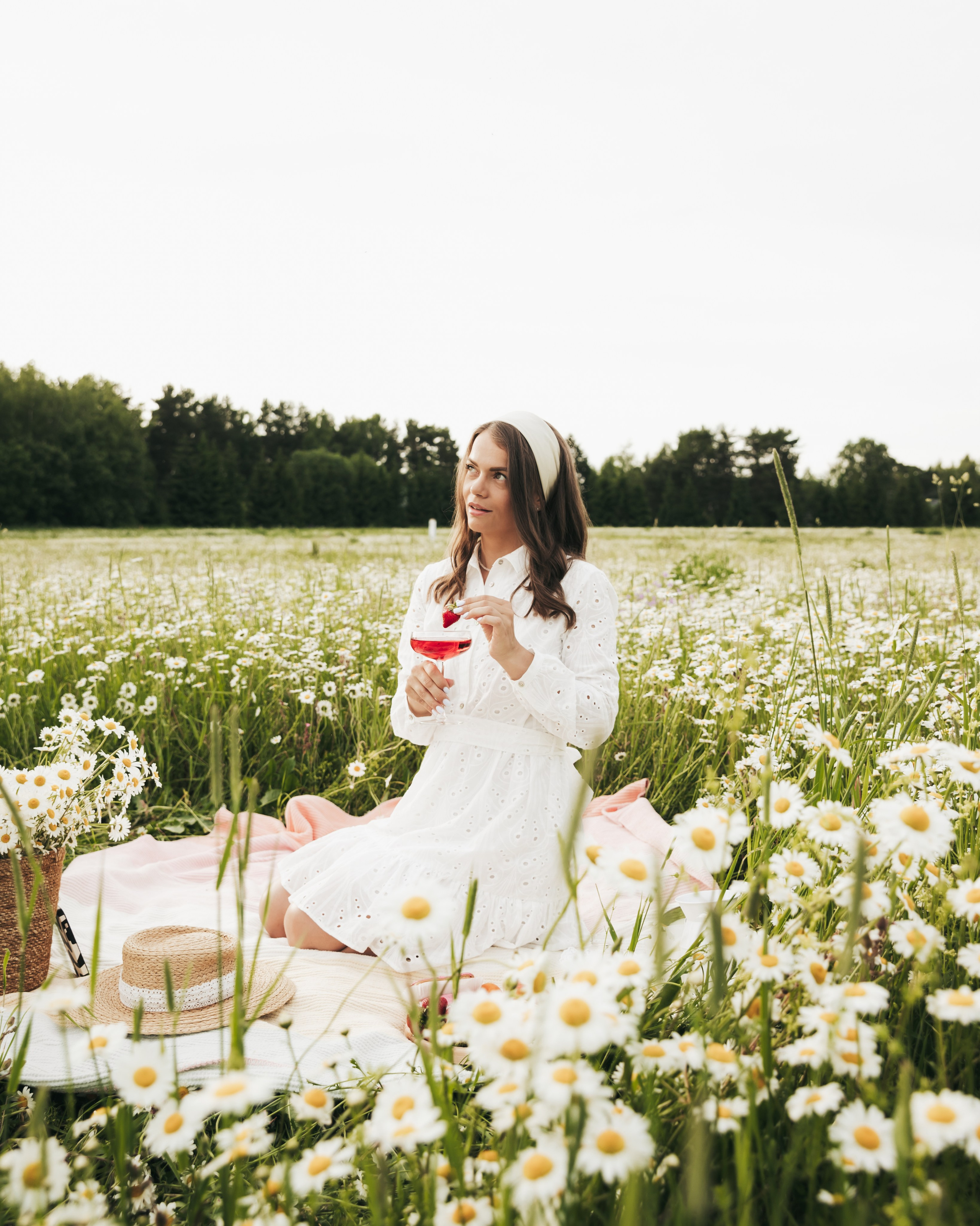 Фотосессия в поле с ромашками. Фотограф Игнатьева Любовь