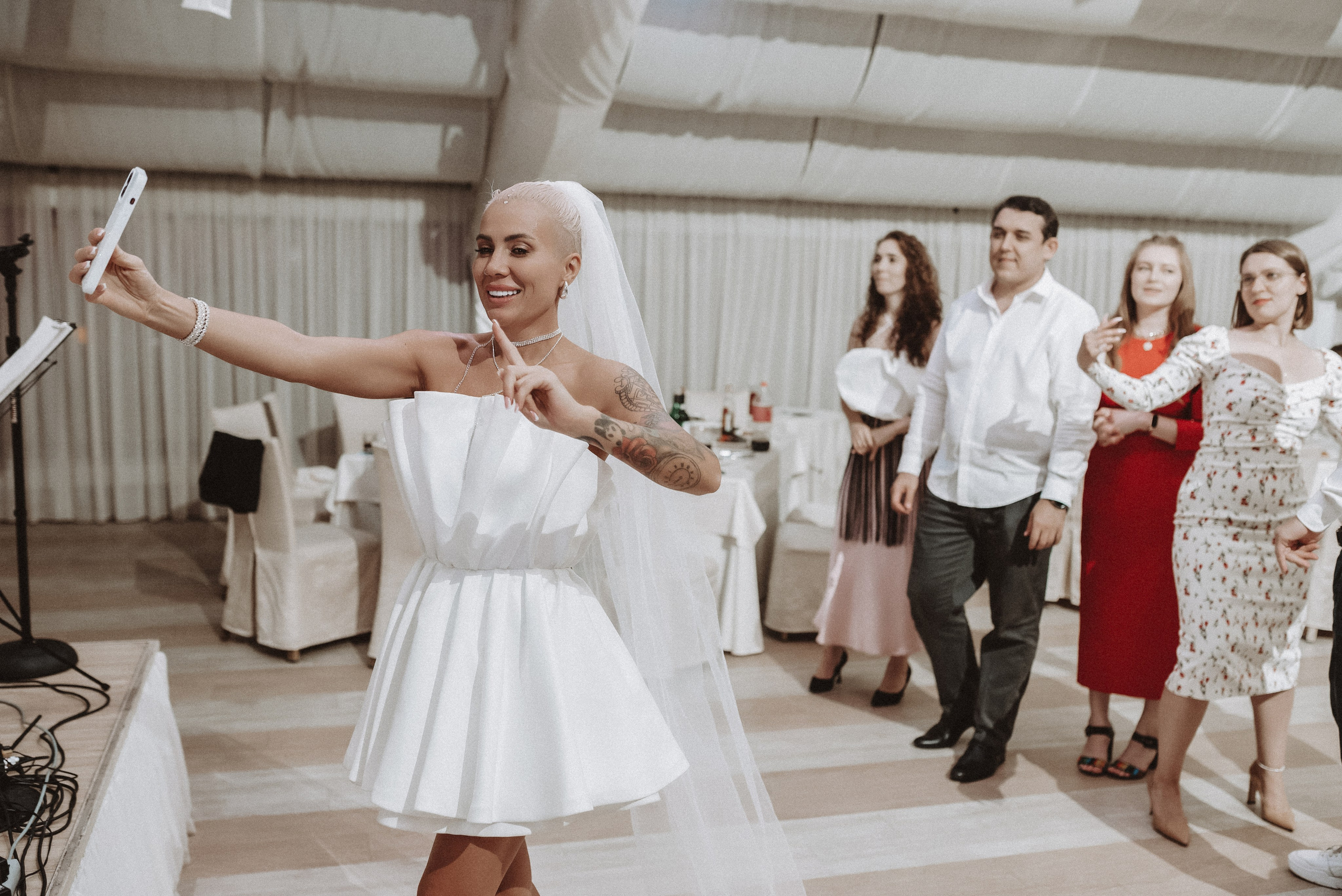 Свадебный фотограф в Рамоде, Новосибирск | Яна Иванова. Семейный и свадебный фотограф в Новосибирске Иванова Яна