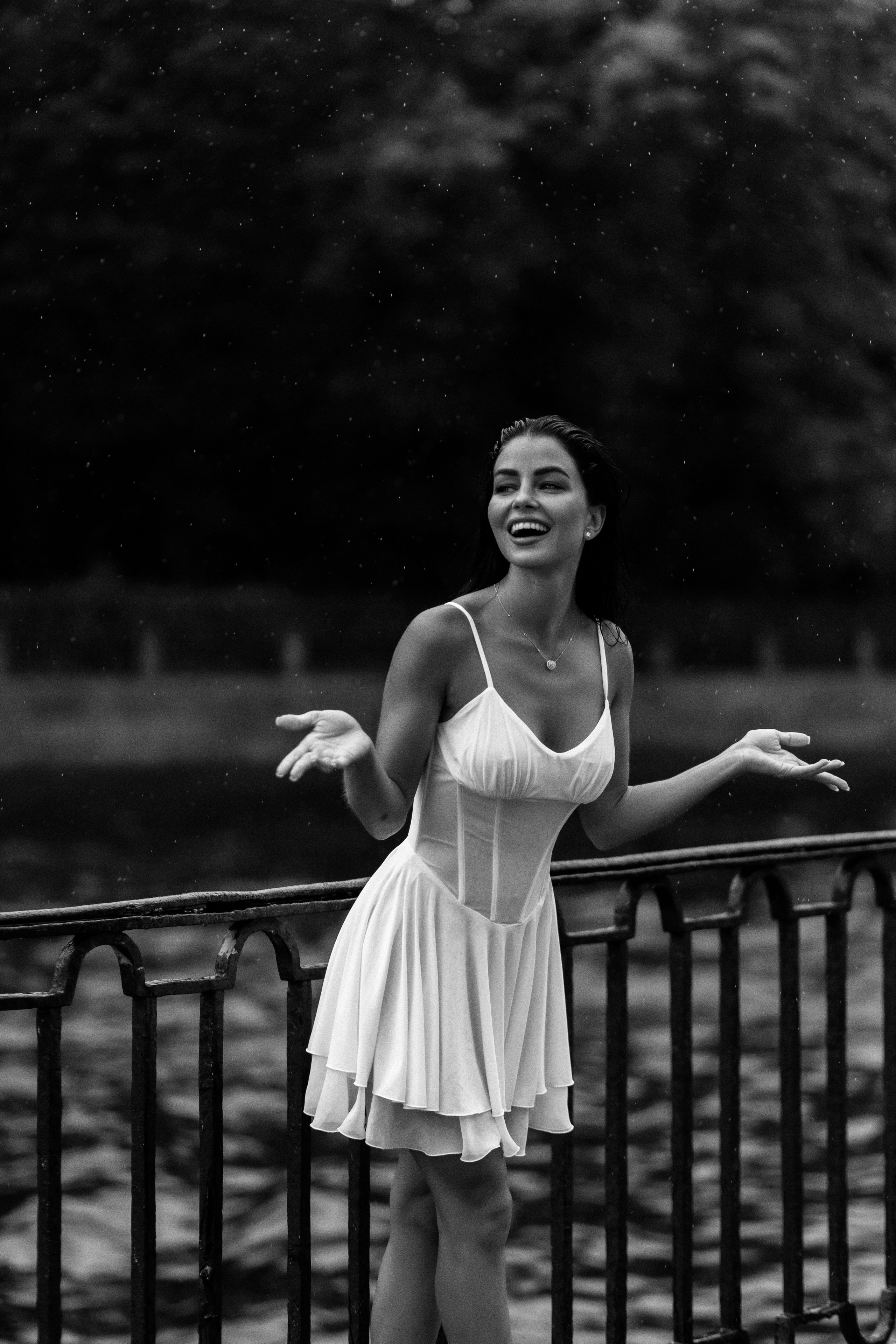 Alexandra | Summer garden. NatalieDmi — фотосессия беременности, семейный фотограф, портрет