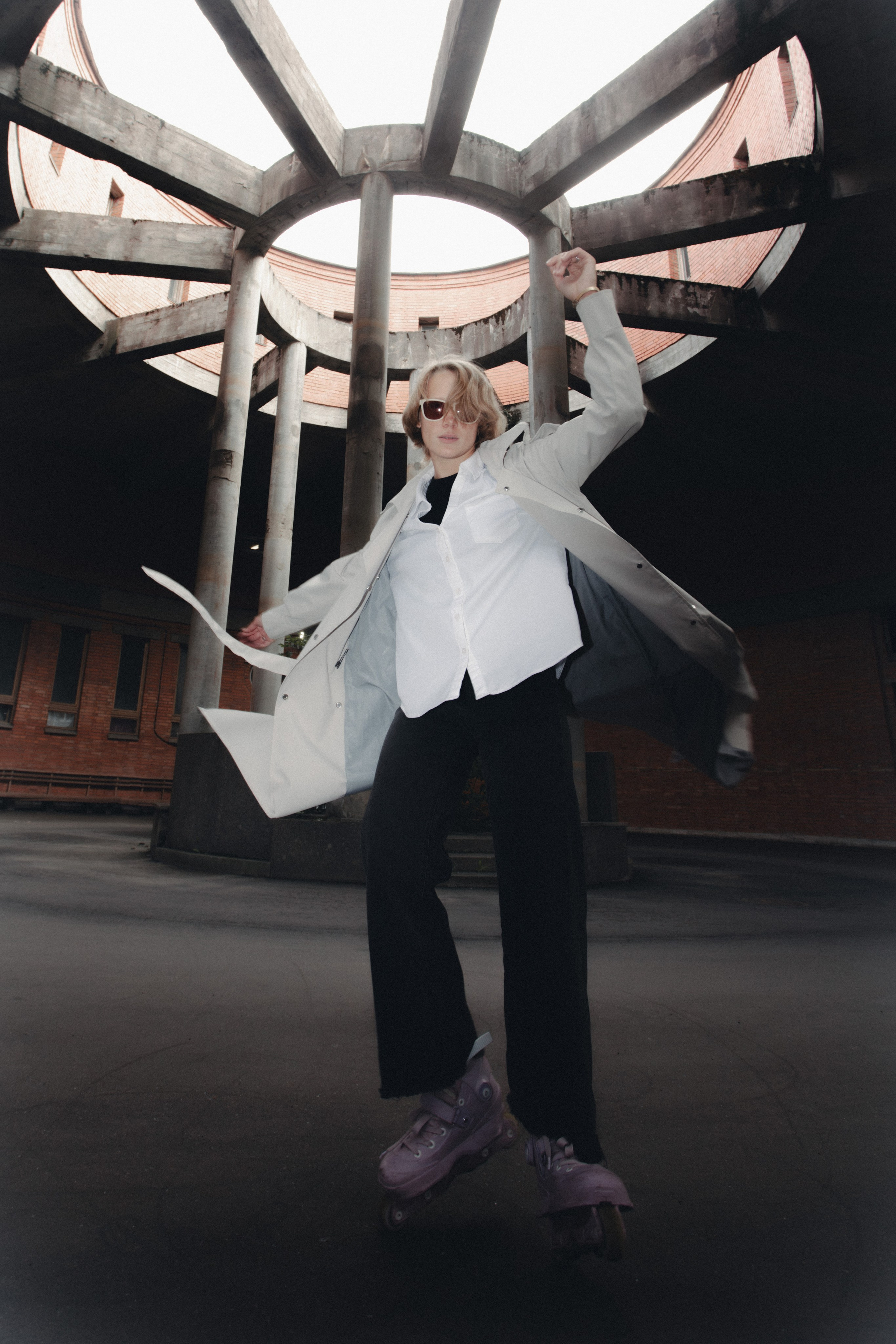 Antonbentframe x dasha_texture_bounce. Шмитов Егор