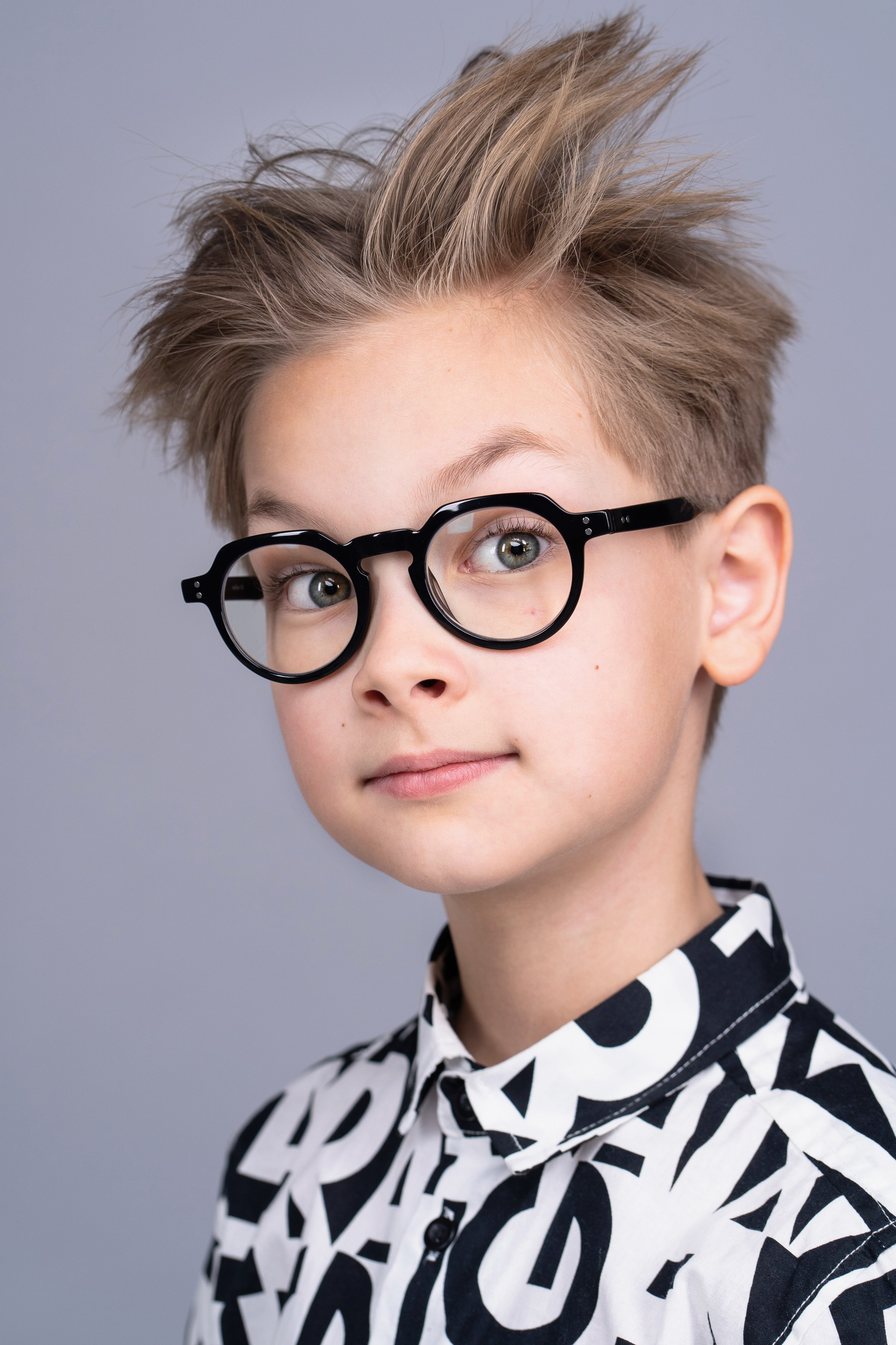 ЯРОМИР. Портретный фотограф. Актёрское портфолио