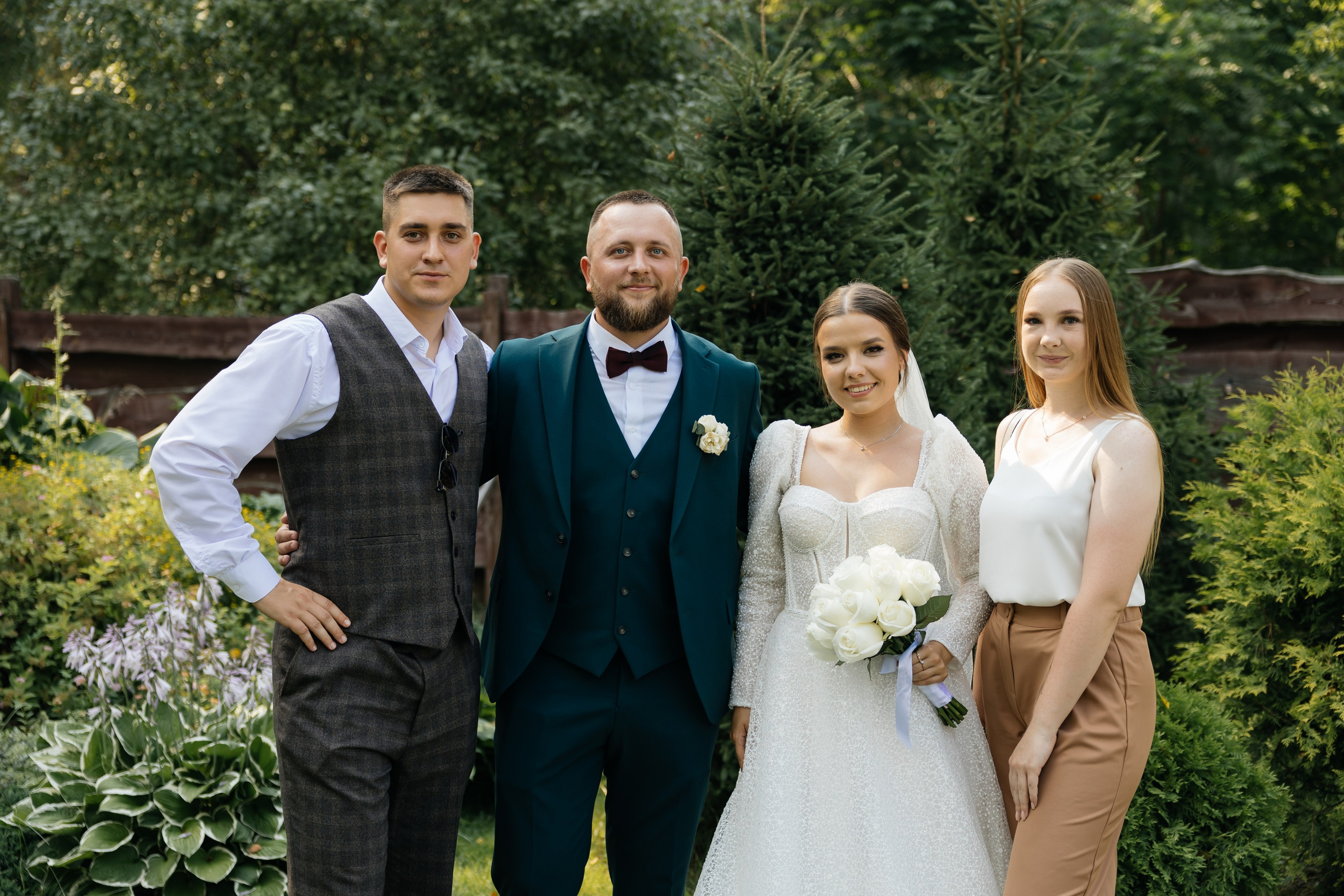 Свадебная история. Лесной Виладж. Свадебный и семейный фотограф Рассказова Виктория