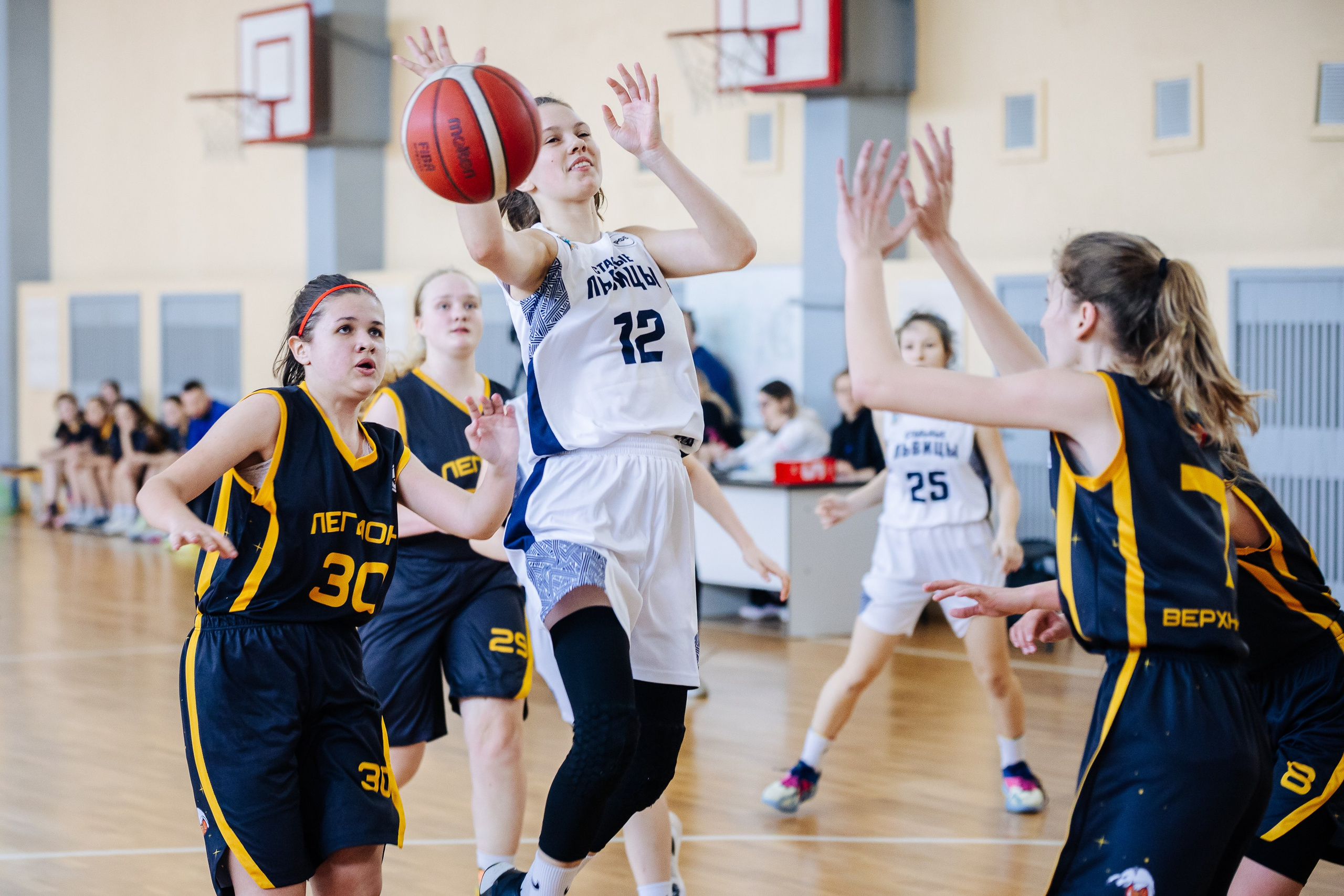 Баскетбол ПЕРВЕНСТВО ЧЕЛЯБИНСКОЙ ОБЛАСТИ // 08.04.24. Денис Прохоров Фотограф в г. Магнитогорск