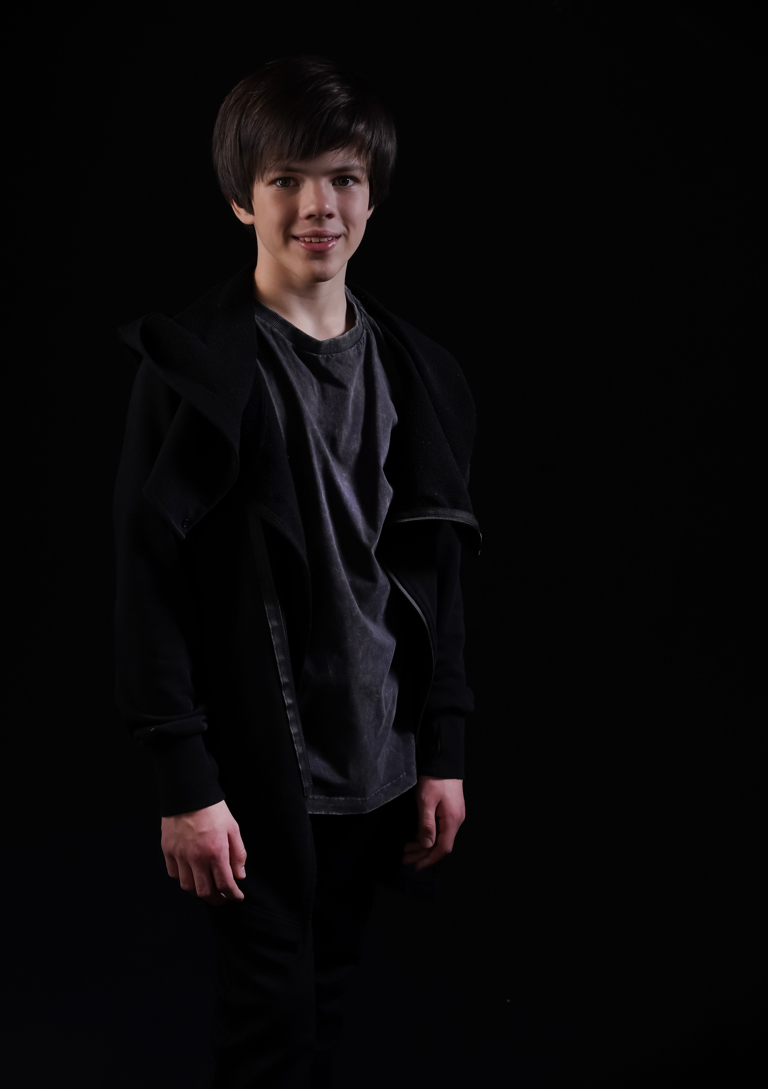 Фотосессия для Артёма. Студийный и портретный фотограф в САНКТ-ПЕТЕРБУРГЕИрина Махаон