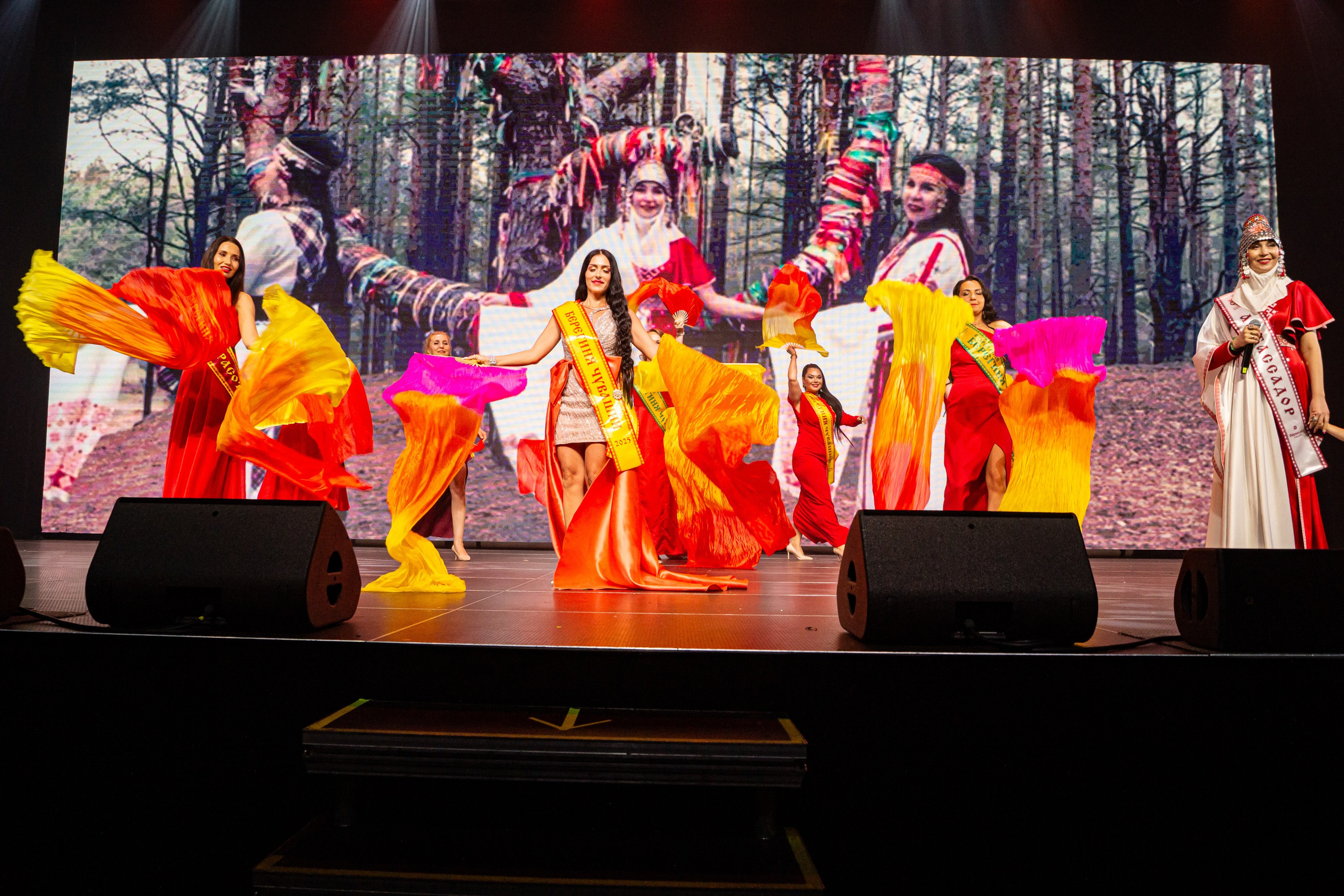 Финал конкурса «Миссис Нижний Новгород». Разноплановый фотограф в Москве