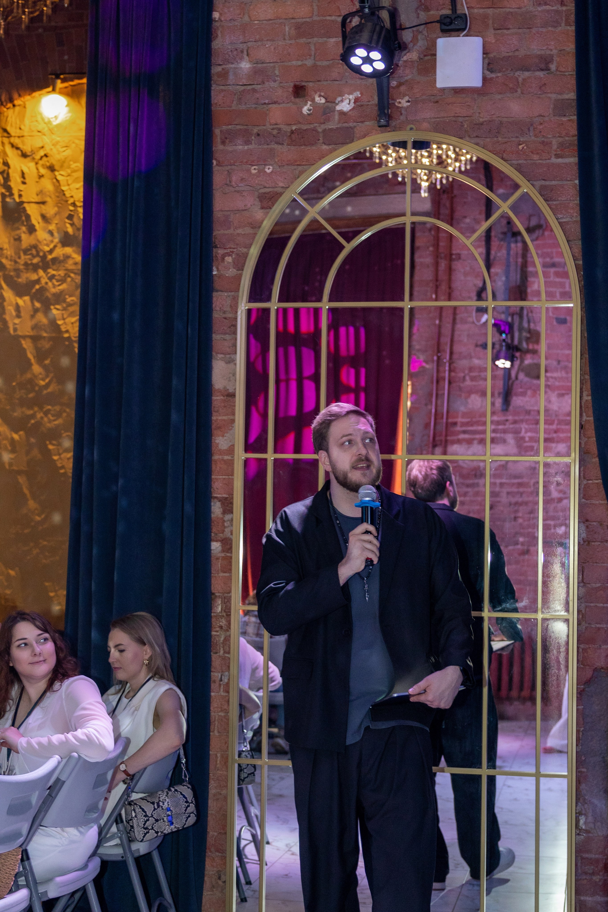 Репортаж. Женский фотограф в Санкт-Петербурге, Москве и весь мир Алёна Мамаева