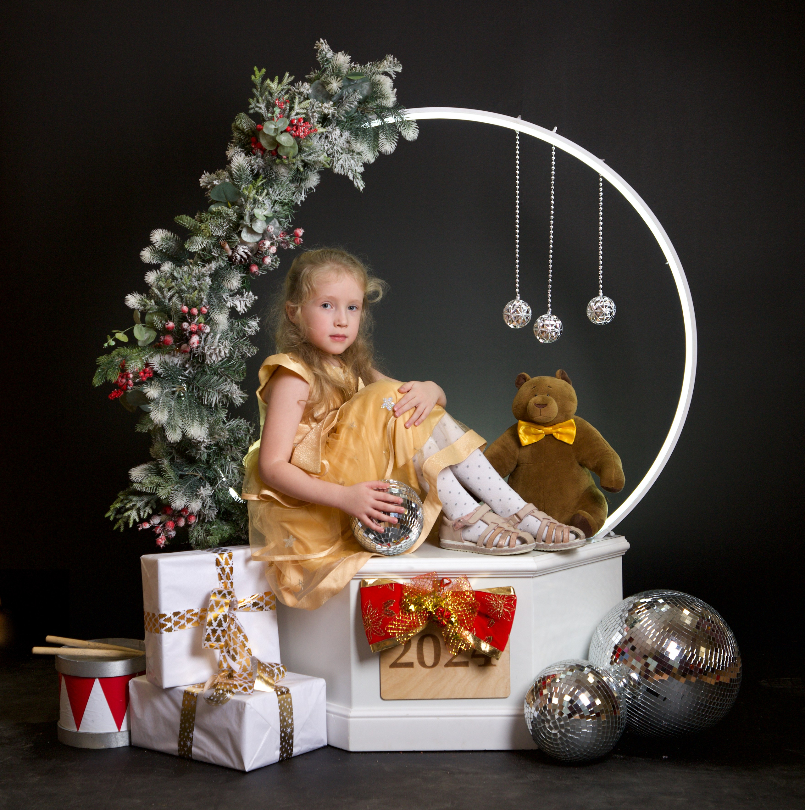 Студийная съёмка. Школьные выпускные альбомы в Москве Марина Николаева