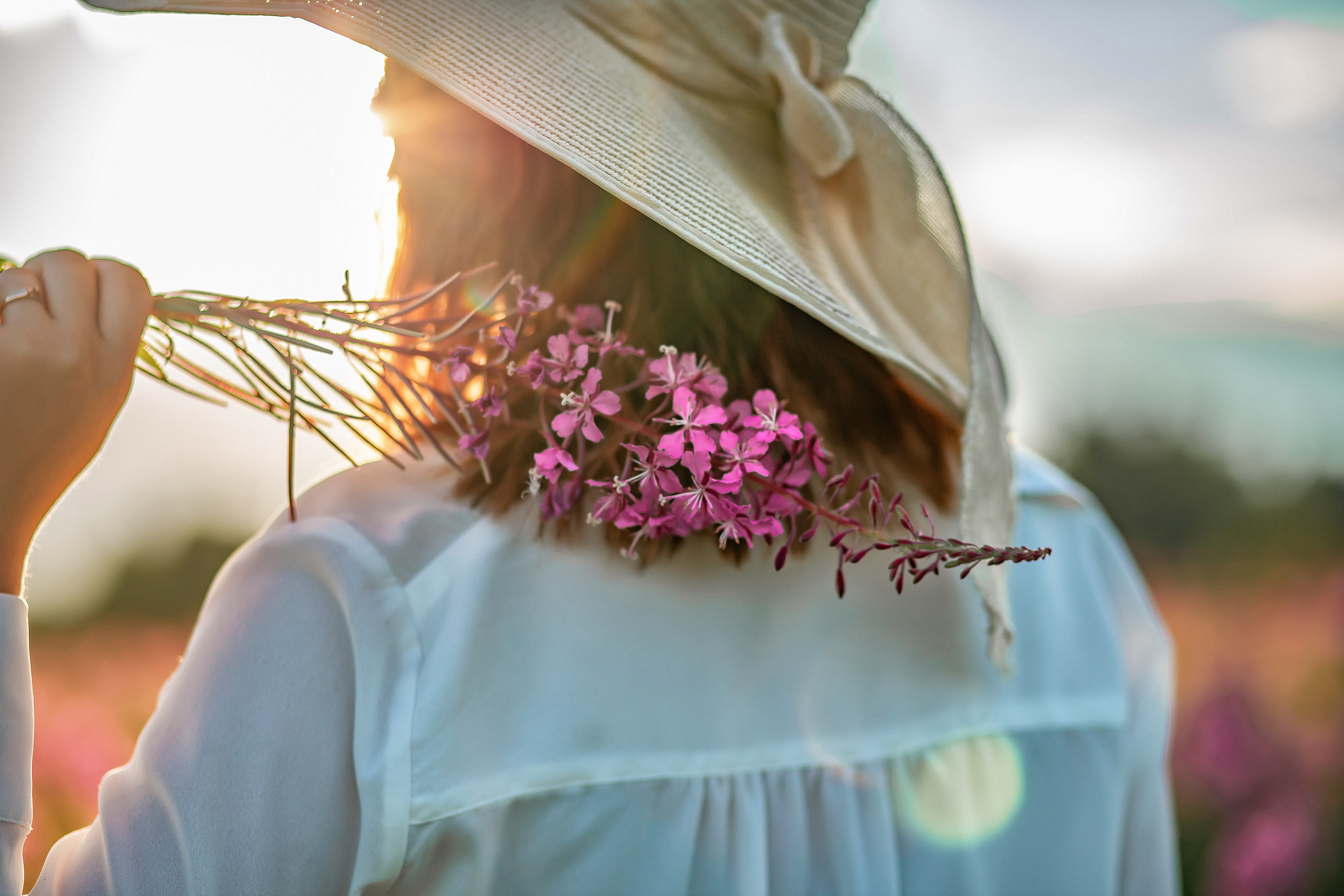 Волшебный закат в поле Иван-чая. Детский и семейный фотограф в Красноярске Юлия Бирюкова