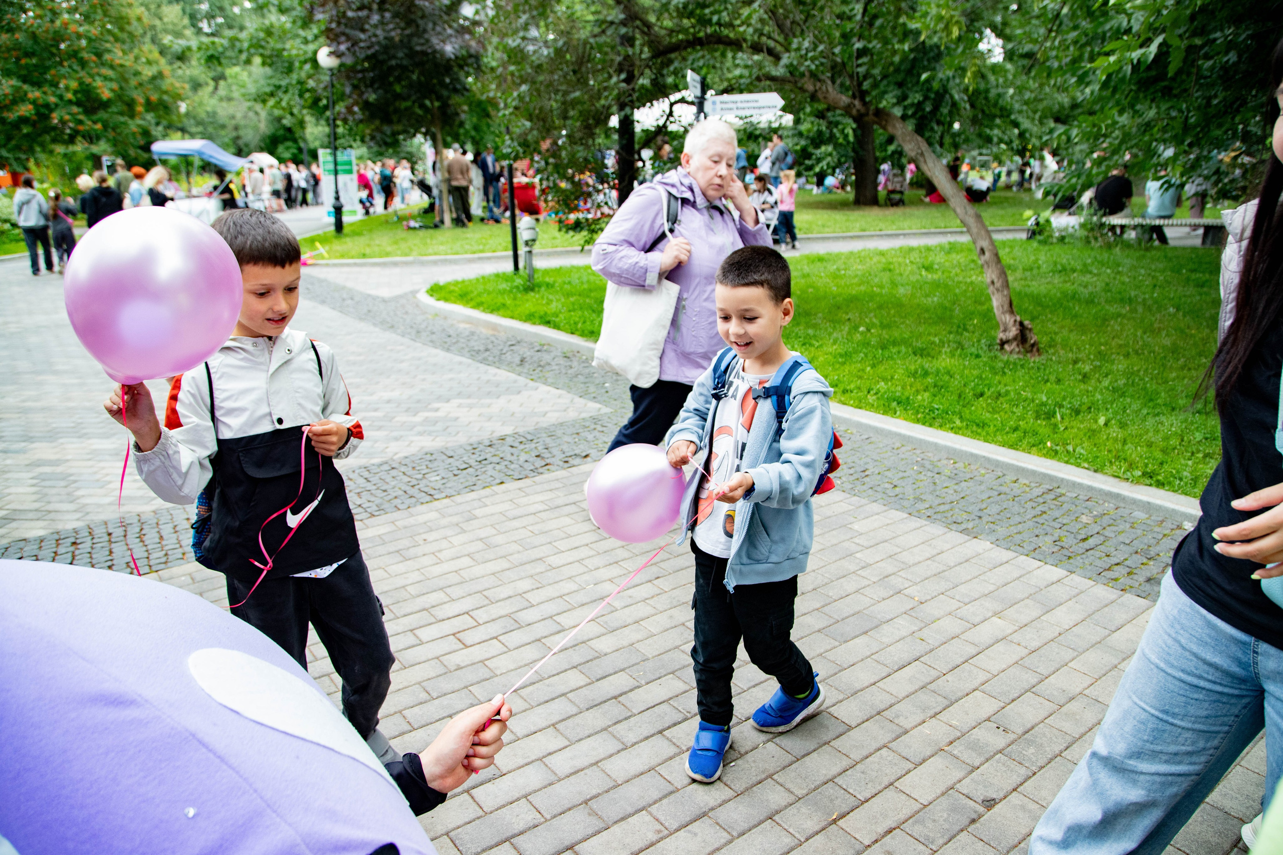 Съемка для благотворительного фонда. Женский фотограф в Москве Рина Леонтьева