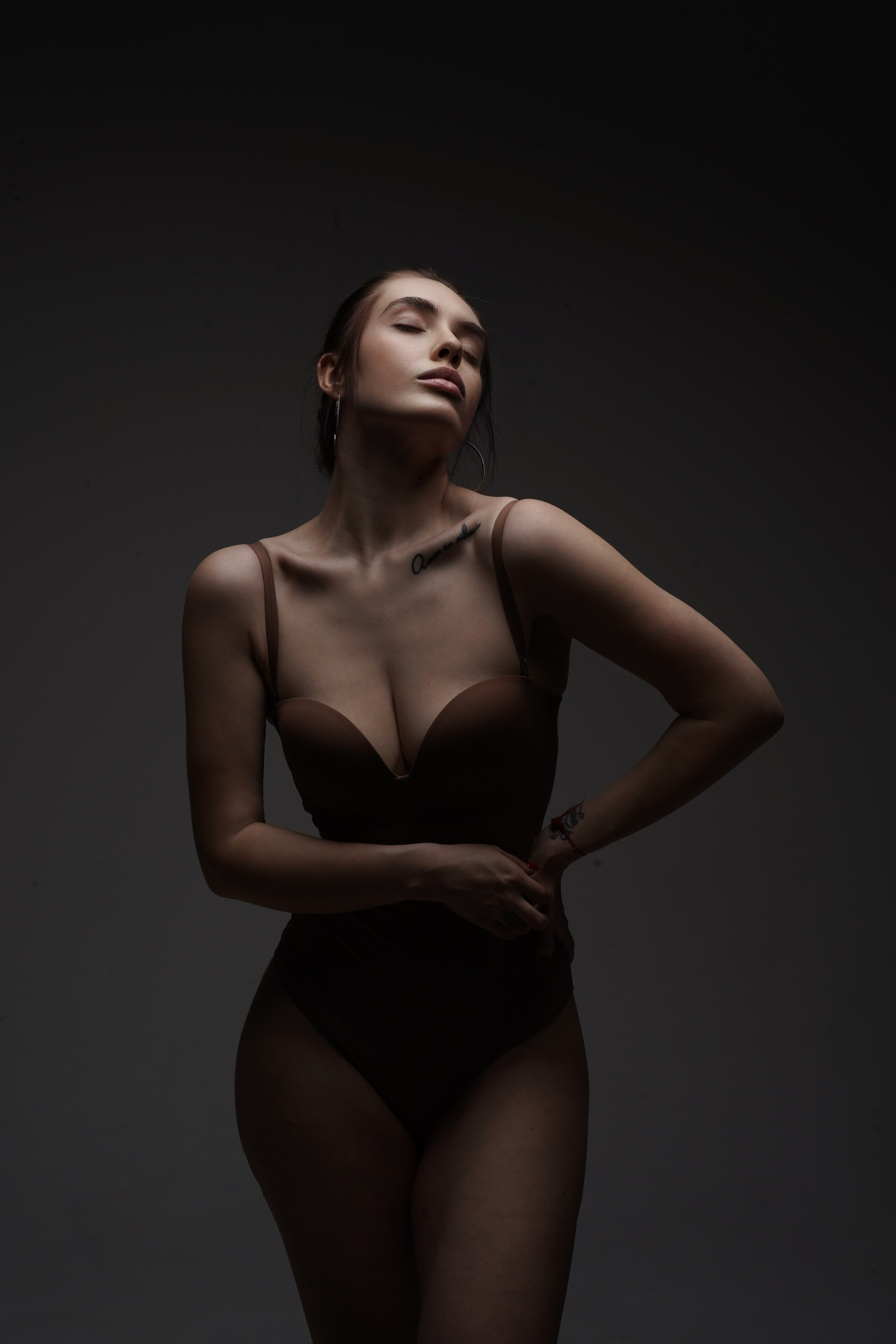 Индивидуальные съемки. Стильный фотограф и видеограф в Москве и Троицке