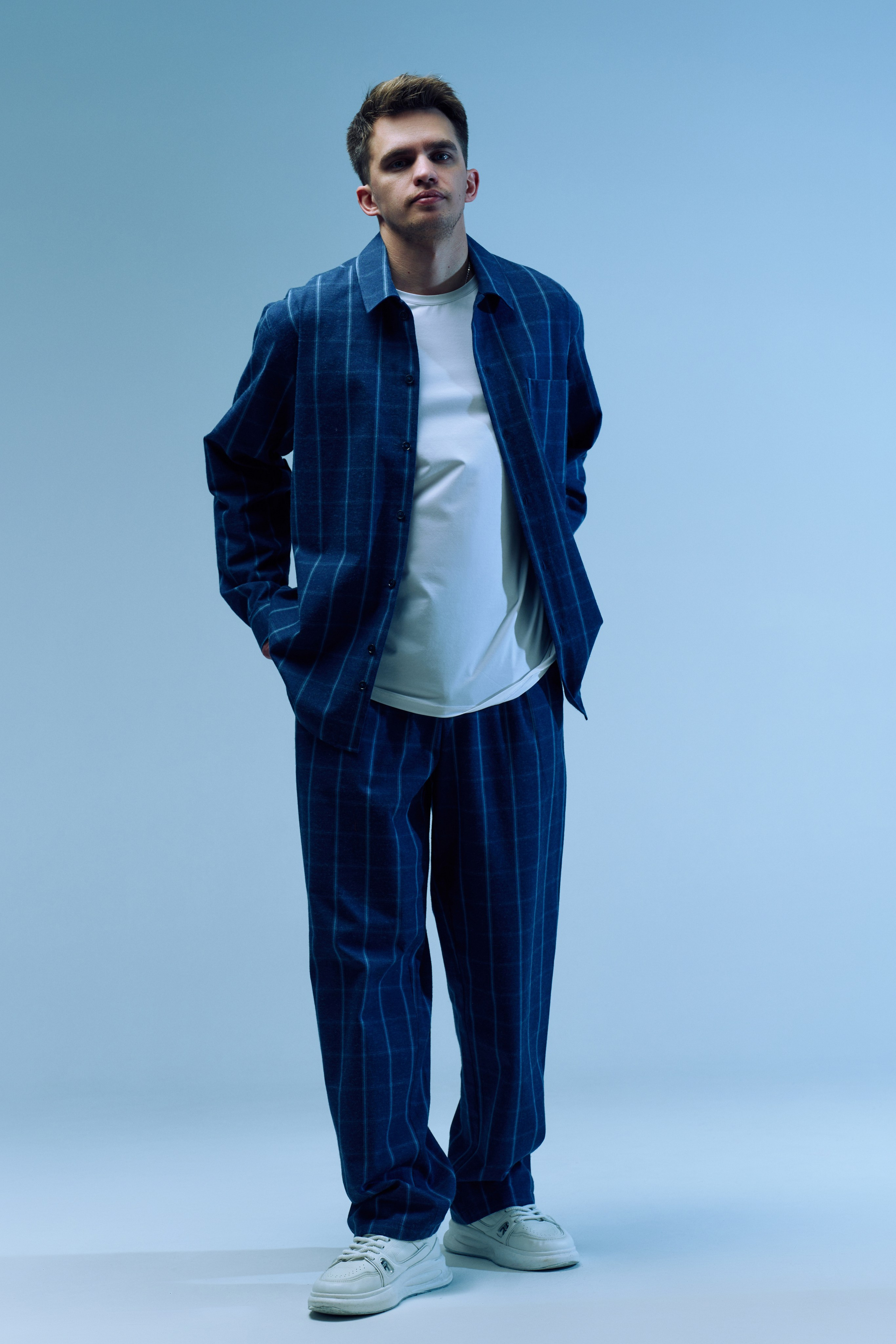 Студийная для бренда. Иван Упоров — фотограф, рилсмейкер чебоксары