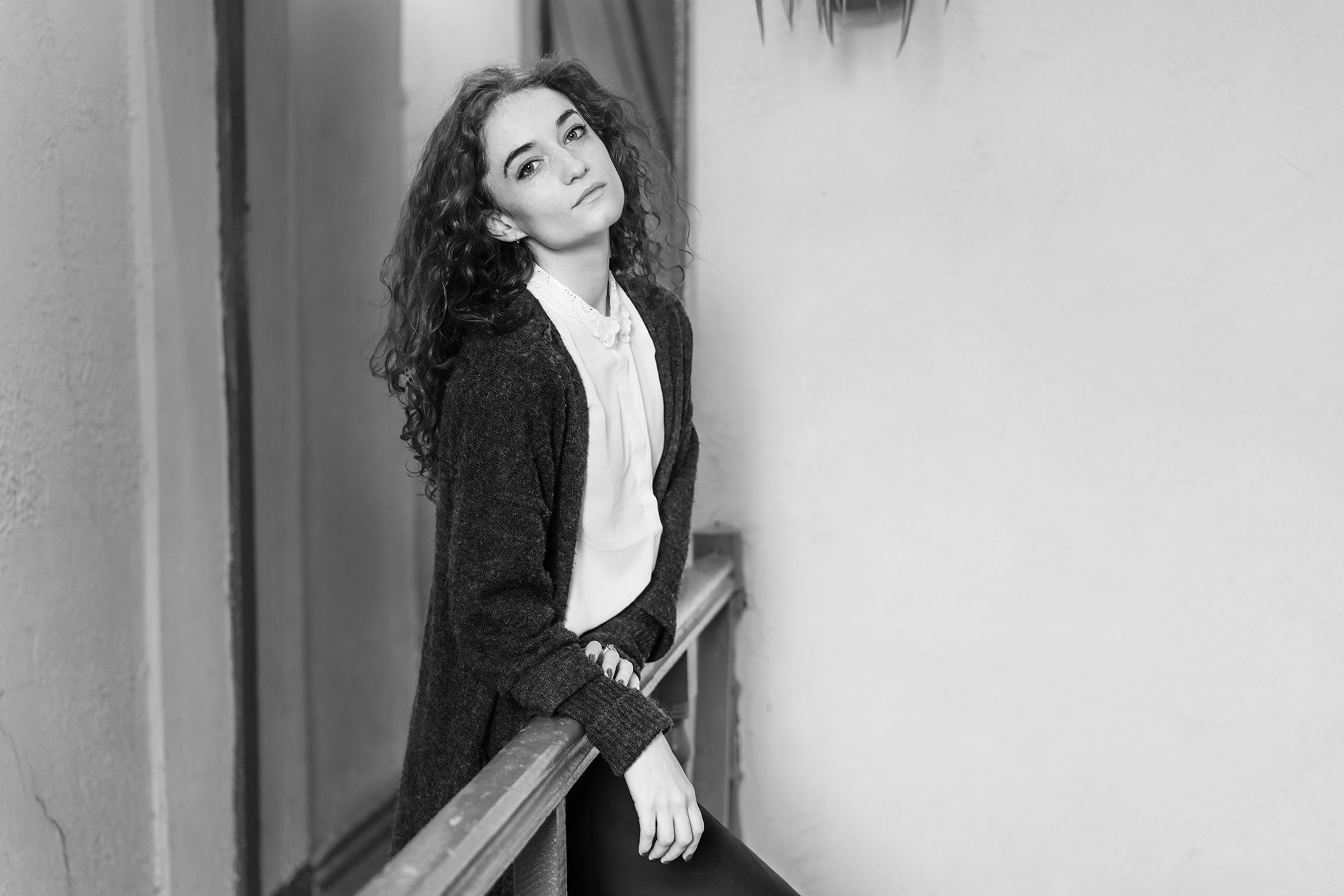 Портретные фотографии СПб, портрет Санкт-Петербург, Профессиональный фотограф портретист СПб, Индивидуальная портретная фотосессия СПб, Художественный портрет фотография Санкт-Петербург, Персональный фотограф для портретов в Петербурге, Портрет на заказ в Санкт-Петербурге, Студийный портрет с фотографом СПб, Портфолио портреты Санкт-Петербург, Профессиональное фото для соцсетей Петербург, Черно-белая портретная съемка в СПб, Мужская/Женская портретная фотосессия Санкт-Петербург, Портреты для бизнес-профиля Петербург, Творческие портреты фотограф в СПб, Атмосферные уличные портреты СПб, Авторская фотосъемка портретов Петербург, Фотография для личного бренда в Санкт-Петербурге