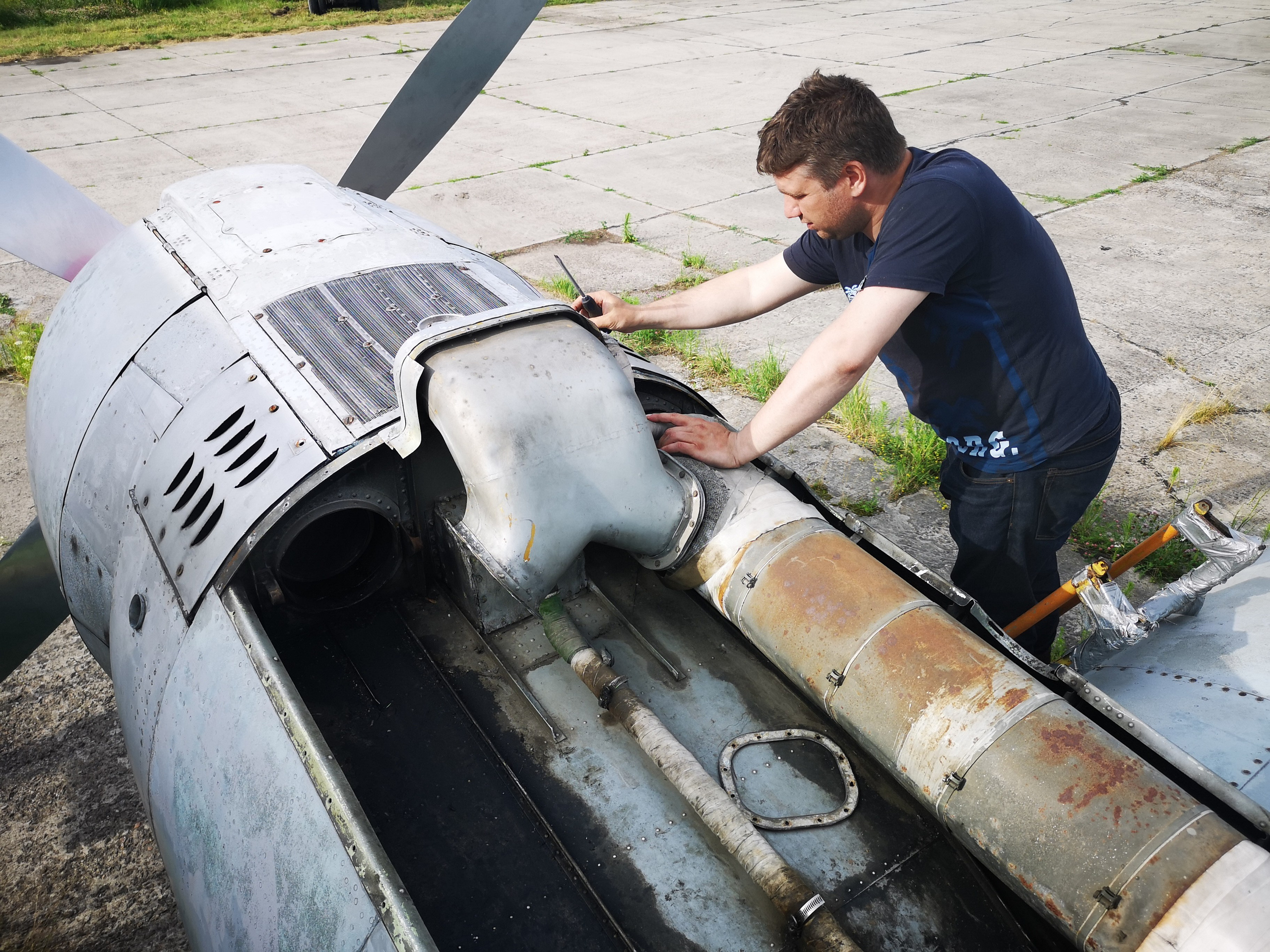 Ил-14Т «Голубая Мечта» (2020 г.). Фотоальбом показывающий увлекательный мир авиации и мир медведей Андрея Иванова