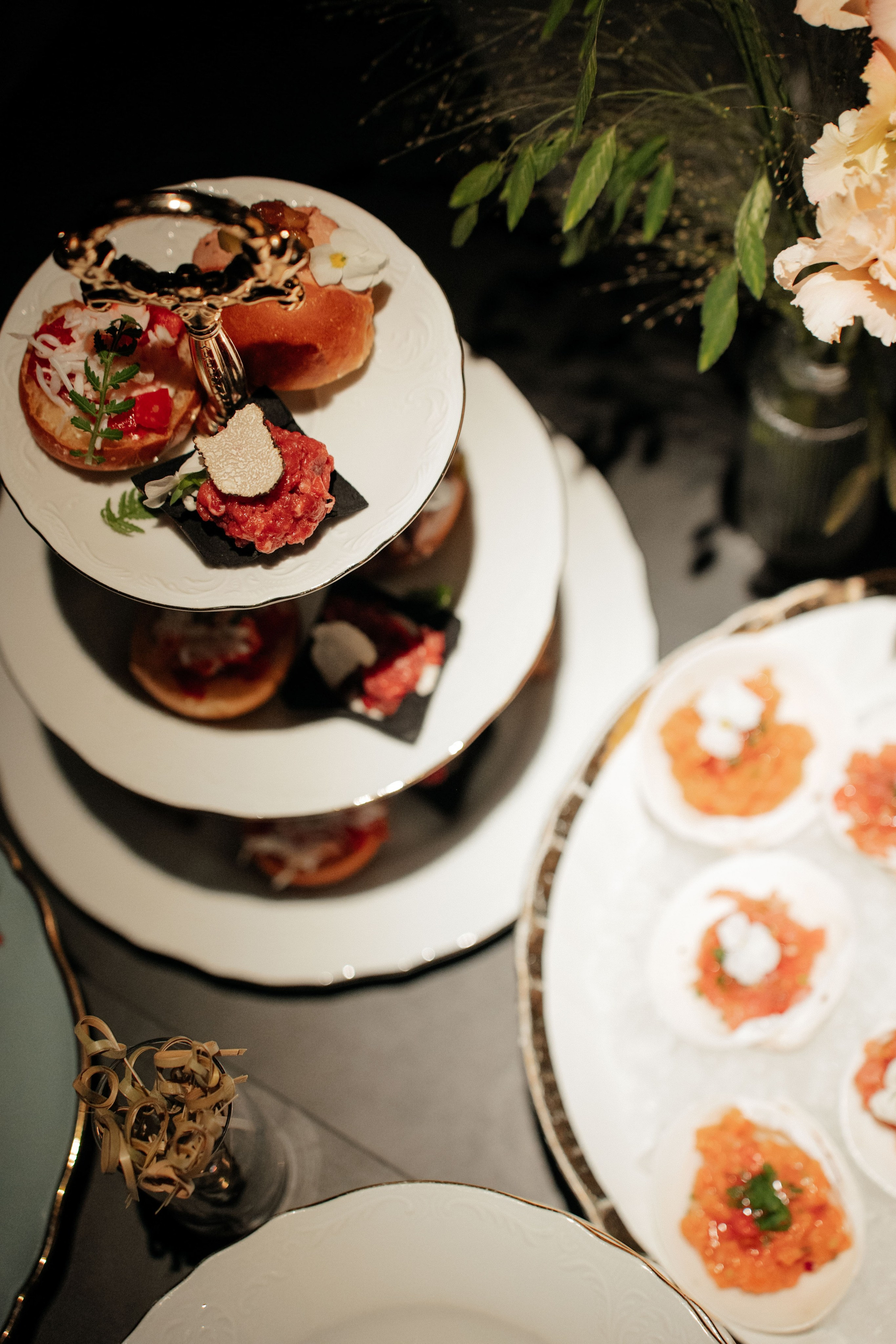 Свадебный ужин в кругу друзей/ ресторан Мина. Свадебный фотограф Москва Александра Аверкова