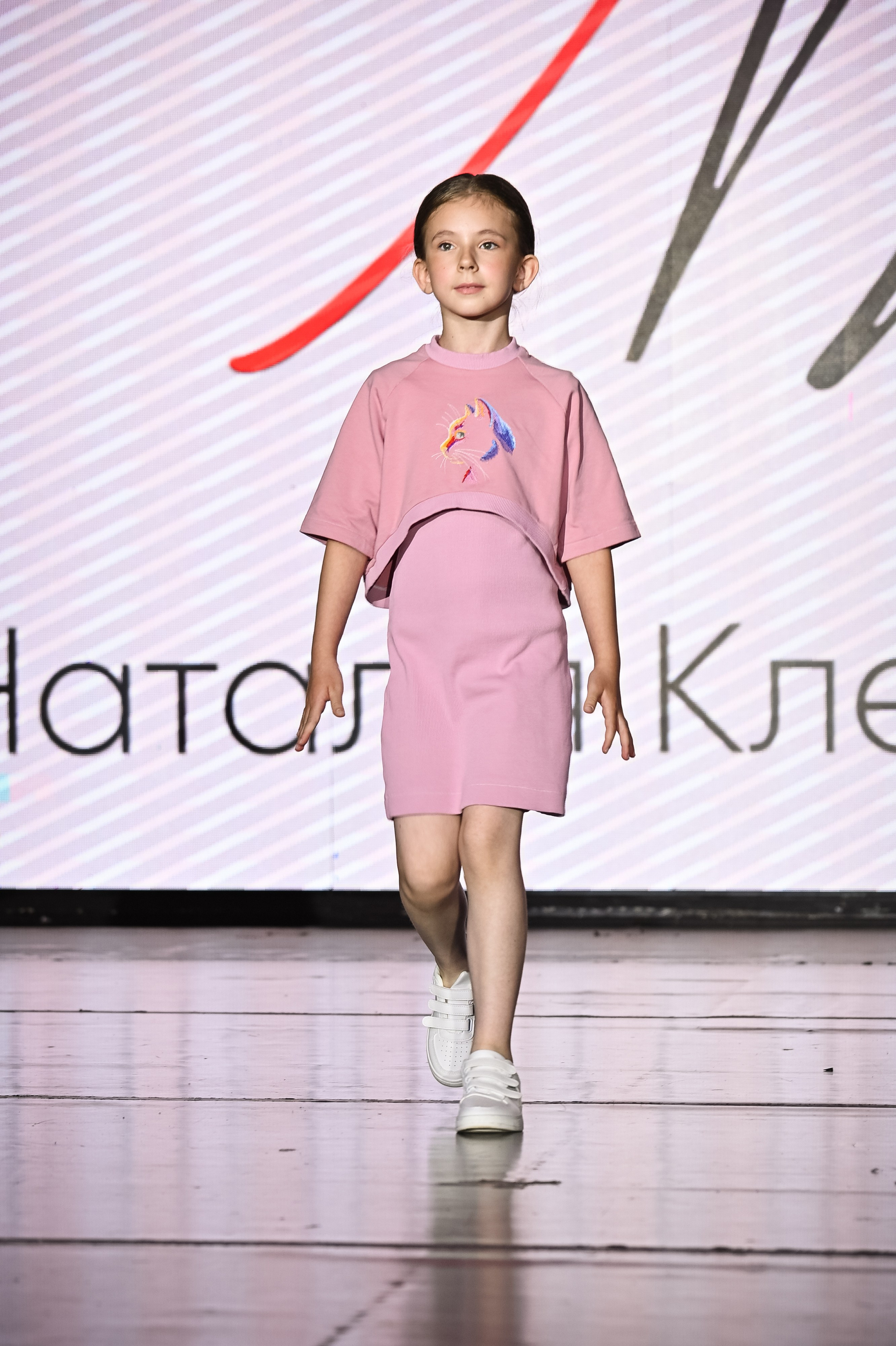 Модные показы. Фотограф Максим Мицун. Портрет, свадьба, репортаж, каталог