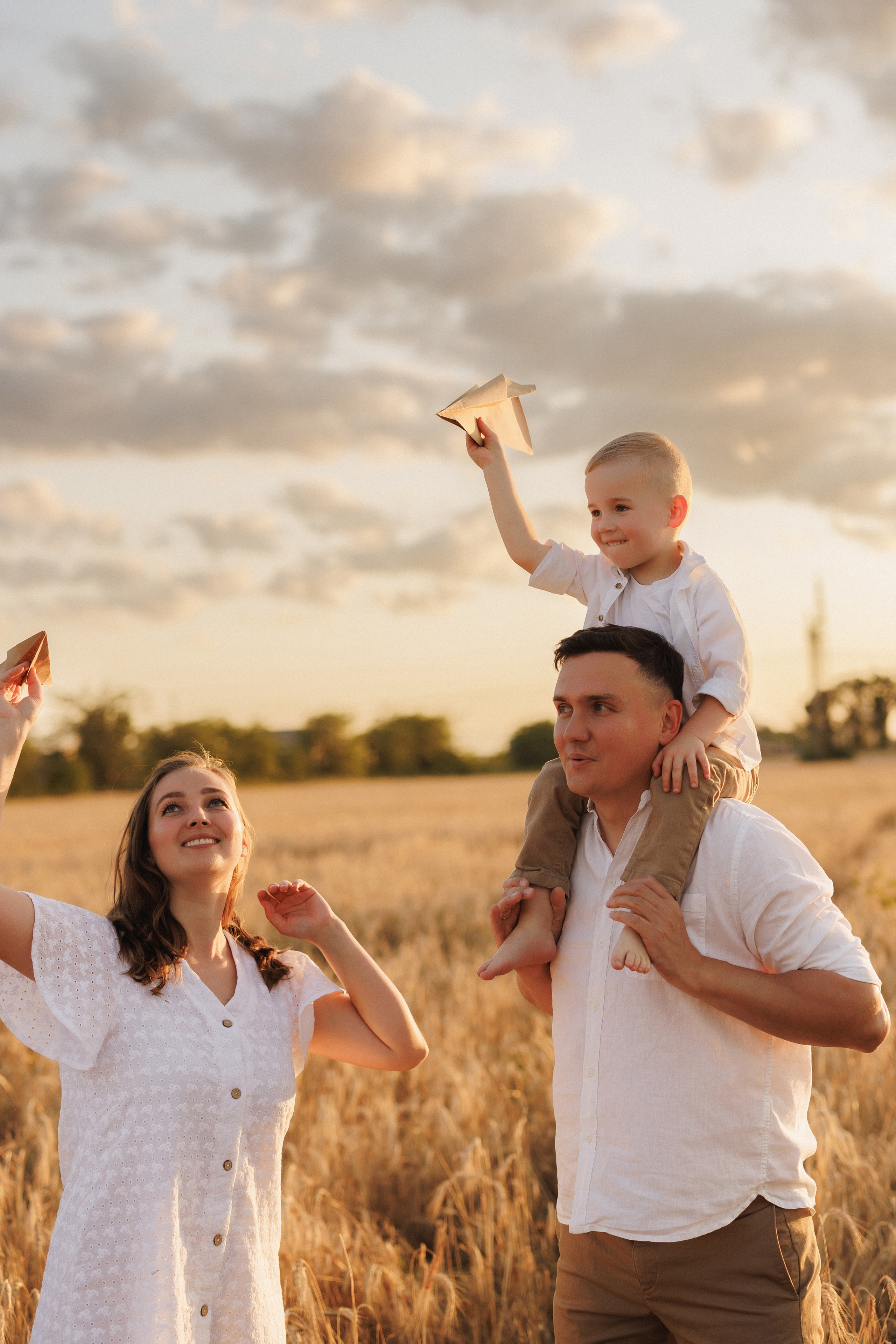 Пшеничное поле, семьи. Семейный и детский фотограф в Краснодаре Анна Трашкова