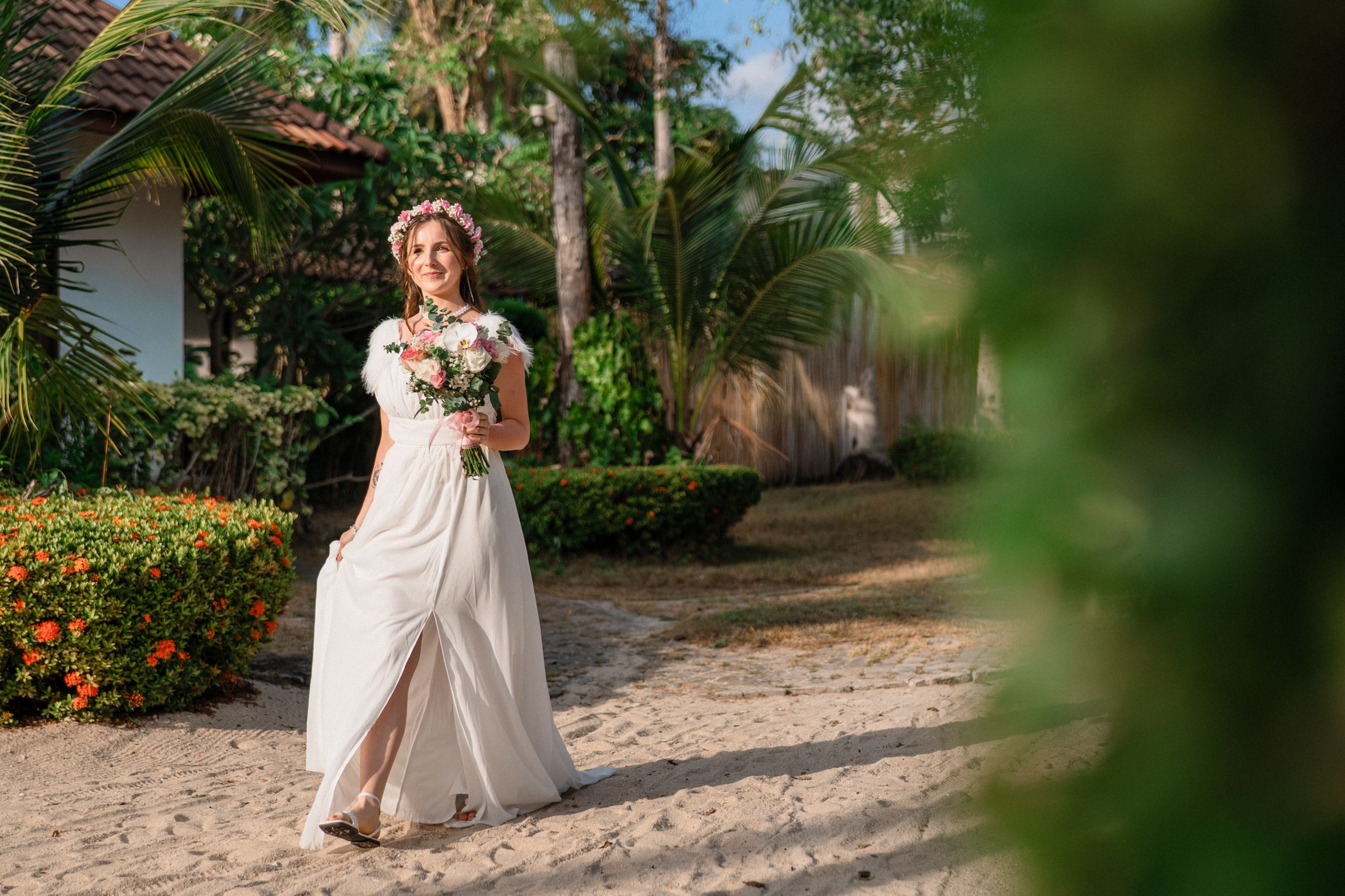 Wedding on the Beach in Koh Samui, Thailand | Tropical Destination Wedding