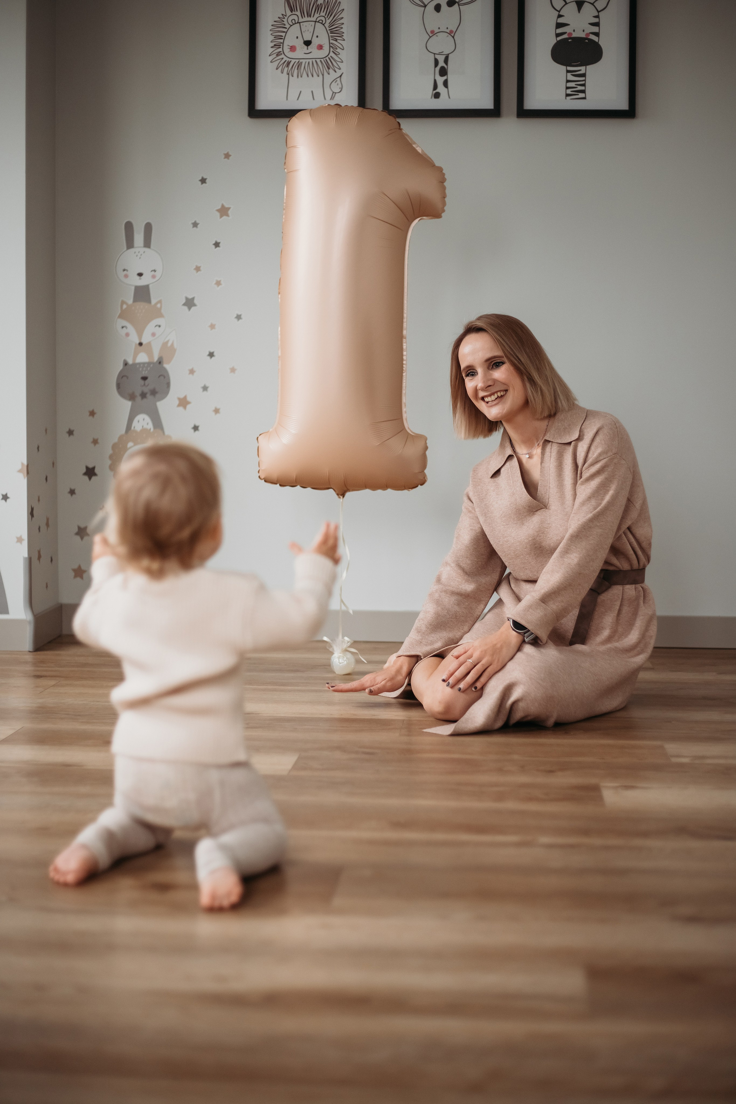 Ксюша (домашняя история). Семейный и детский фотограф Минск, Беларусь