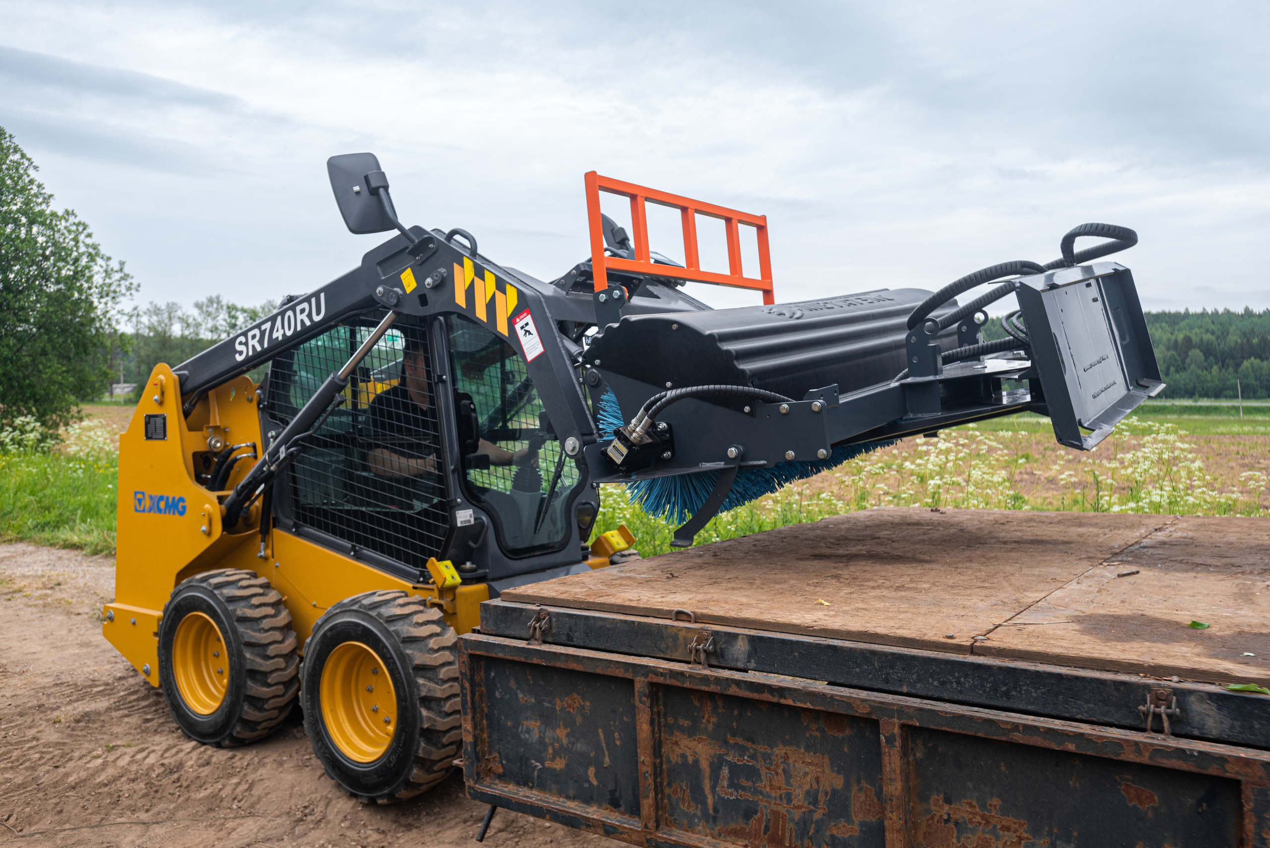 Спецтехника Метатэкс. Автомобильный и интерьерный фотограф в Минске Александр Тагаев