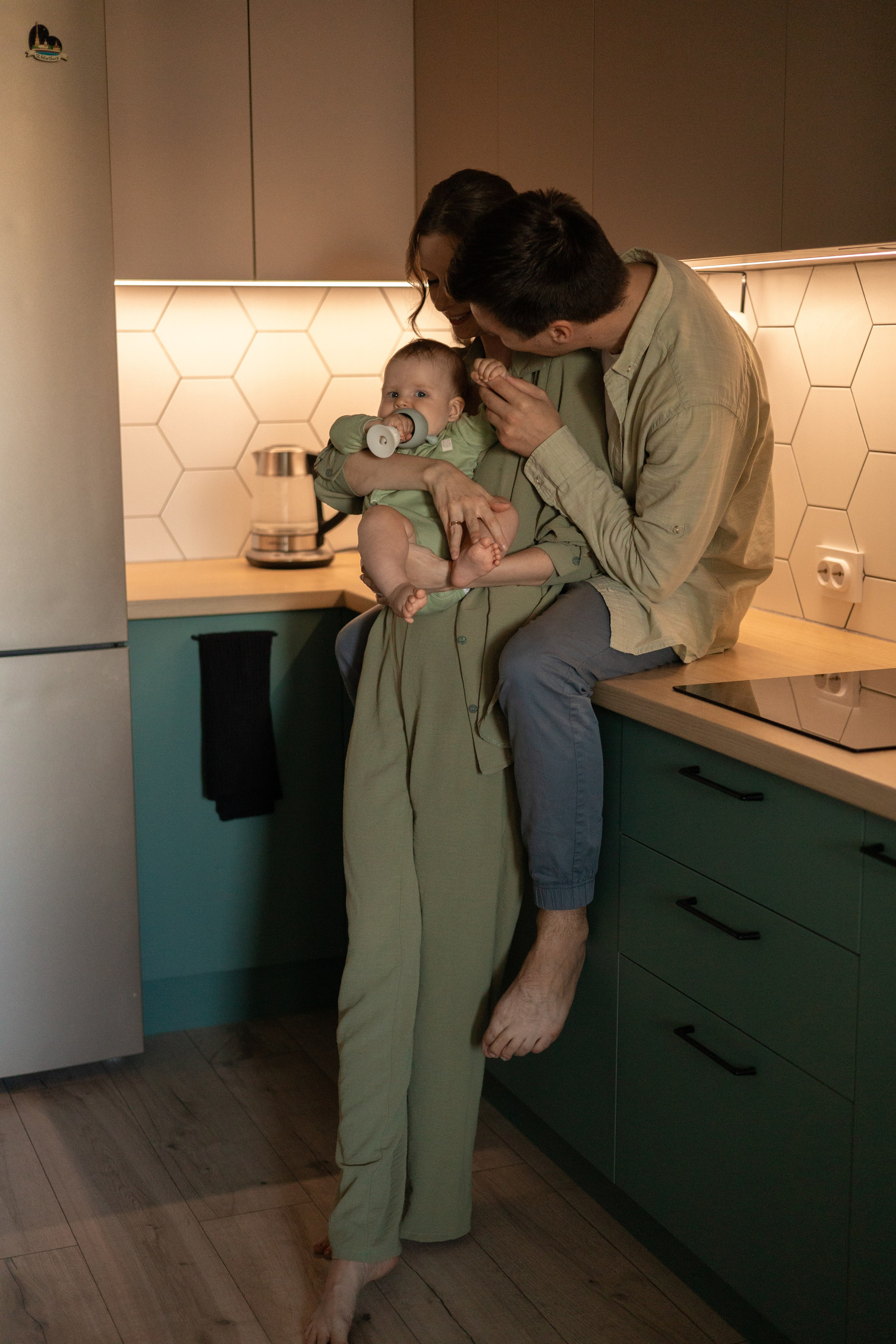 Рина, Илья и маленький Артем. Главная