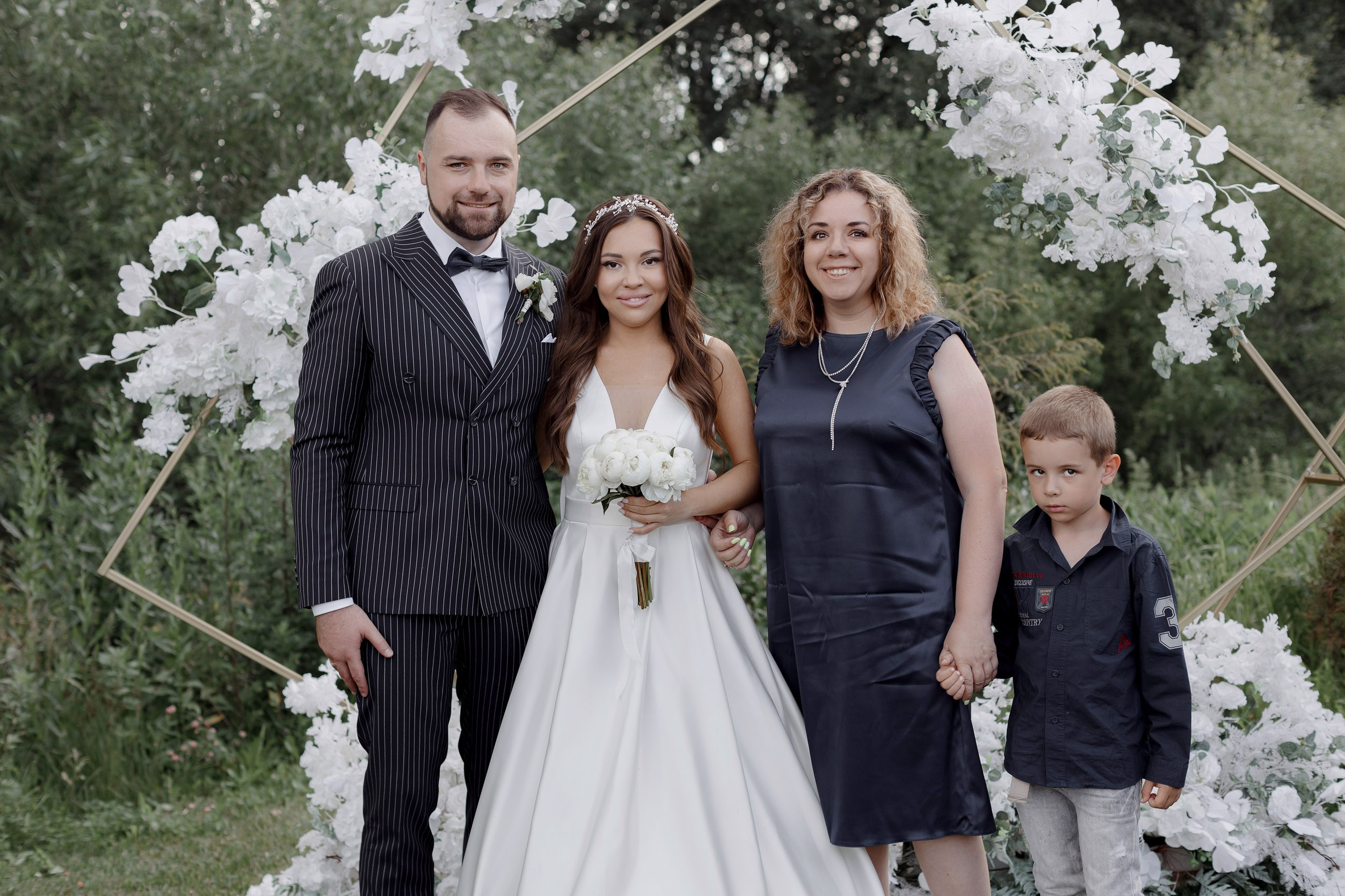 Дамир и Анна. Свадебный фотограф и видеограф Юрий и Эля Дубинины