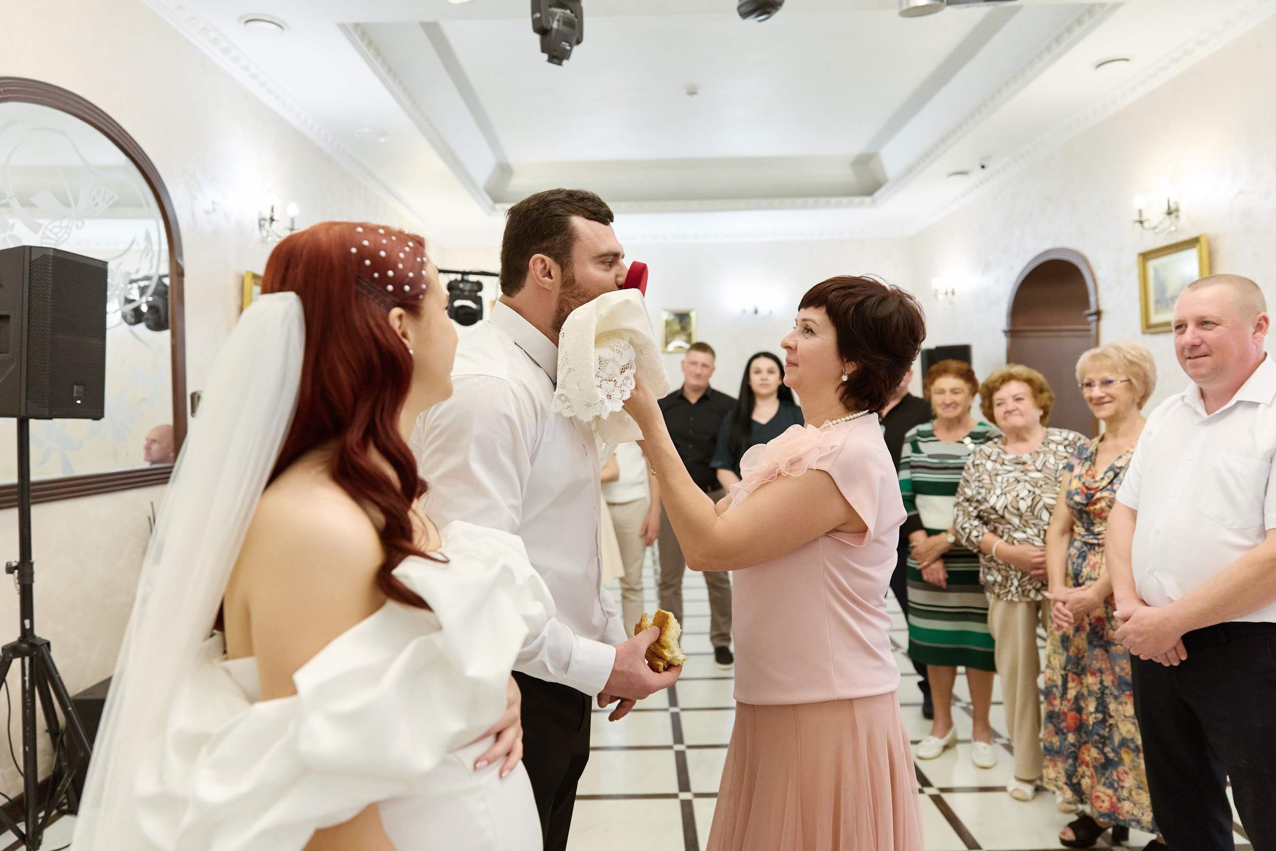 Свадьба Невеста Ведущая. Свадебный ведущий в Москве Саксофон на свадьбу