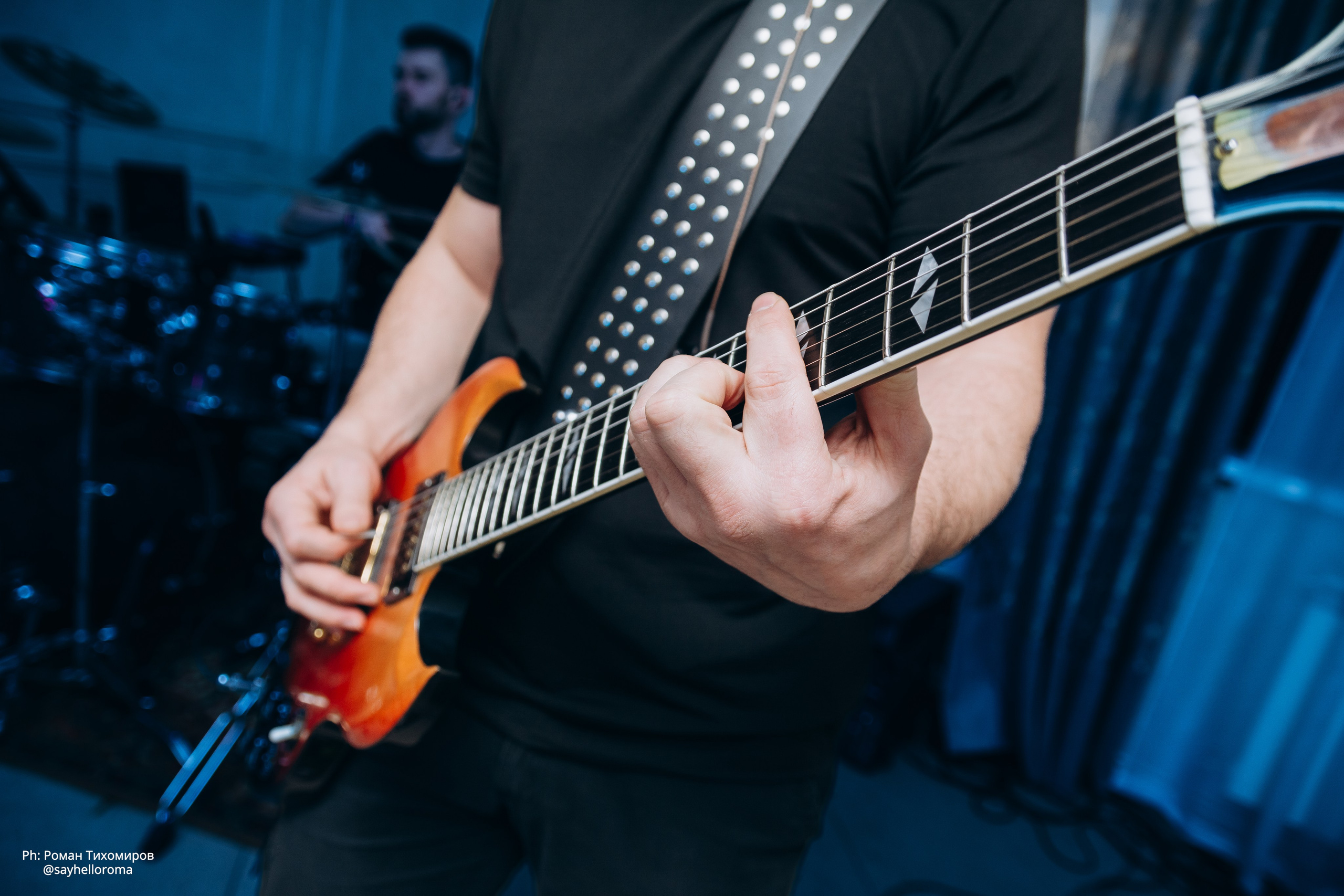 Портфолио. Фотограф — Роман Тихомиров. Выпускные альбомы Иваново / Роман Тихомиров