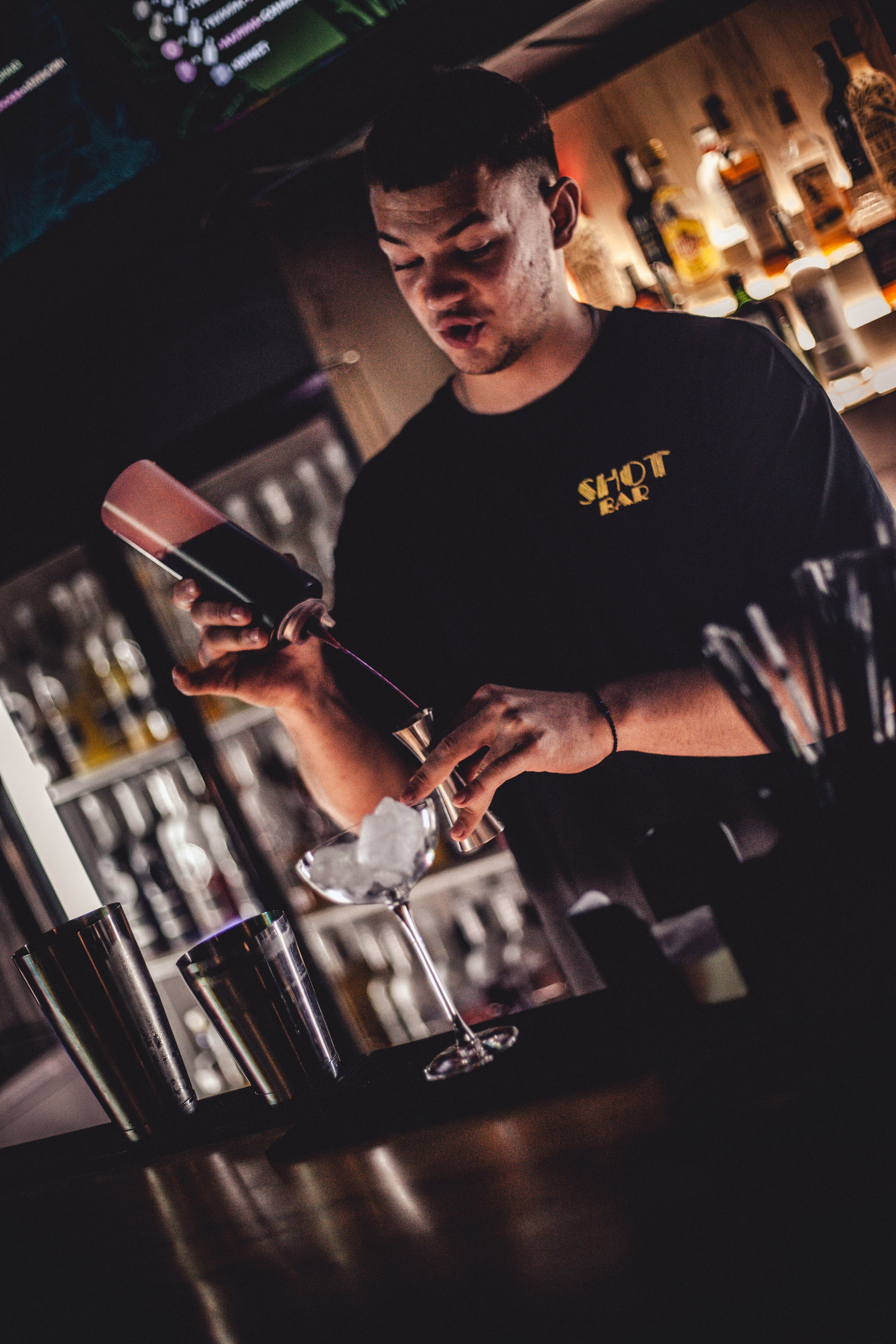 Шот Бар. Уличный фотограф Города N