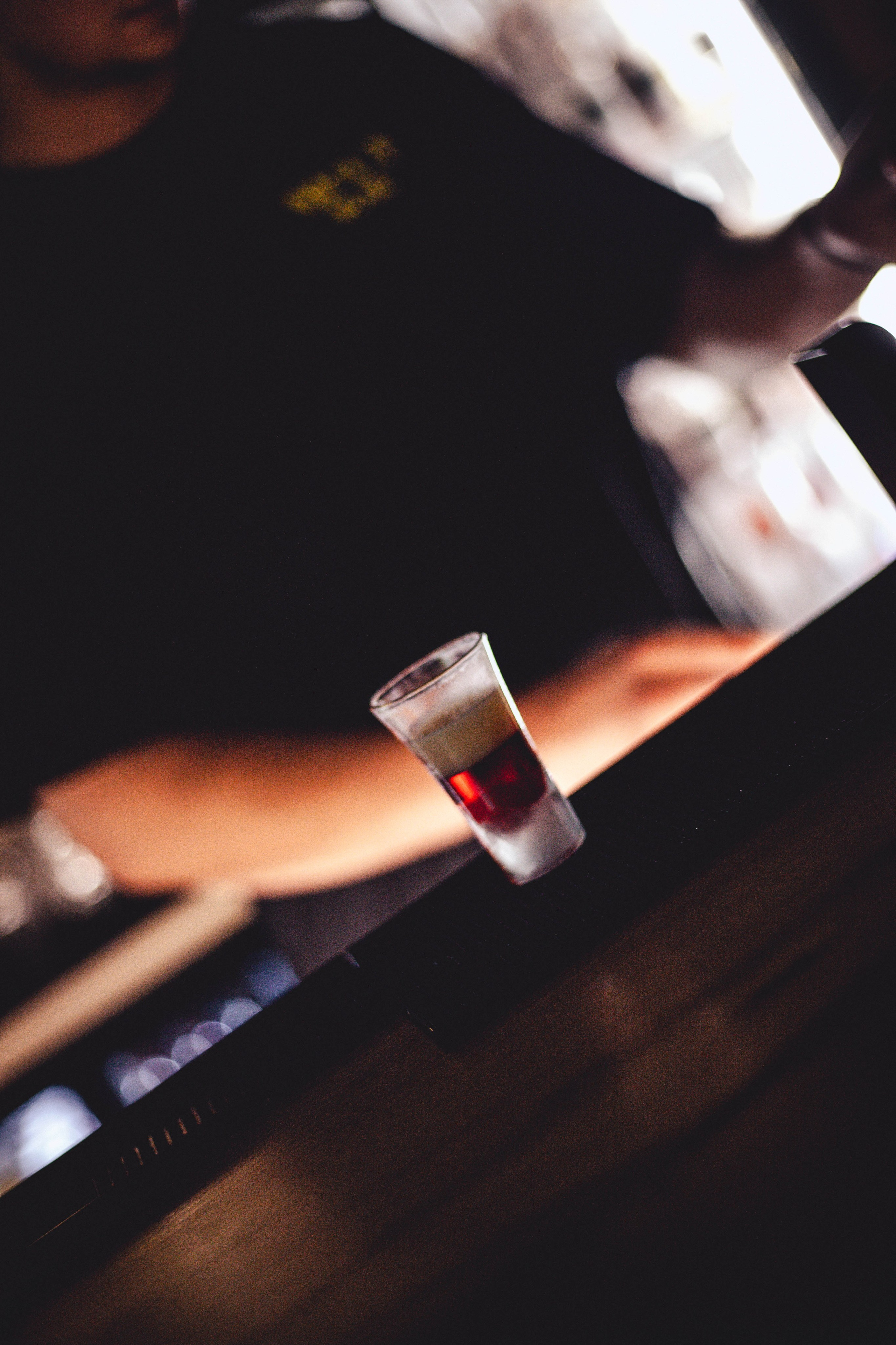 Шот Бар. Уличный фотограф Города N