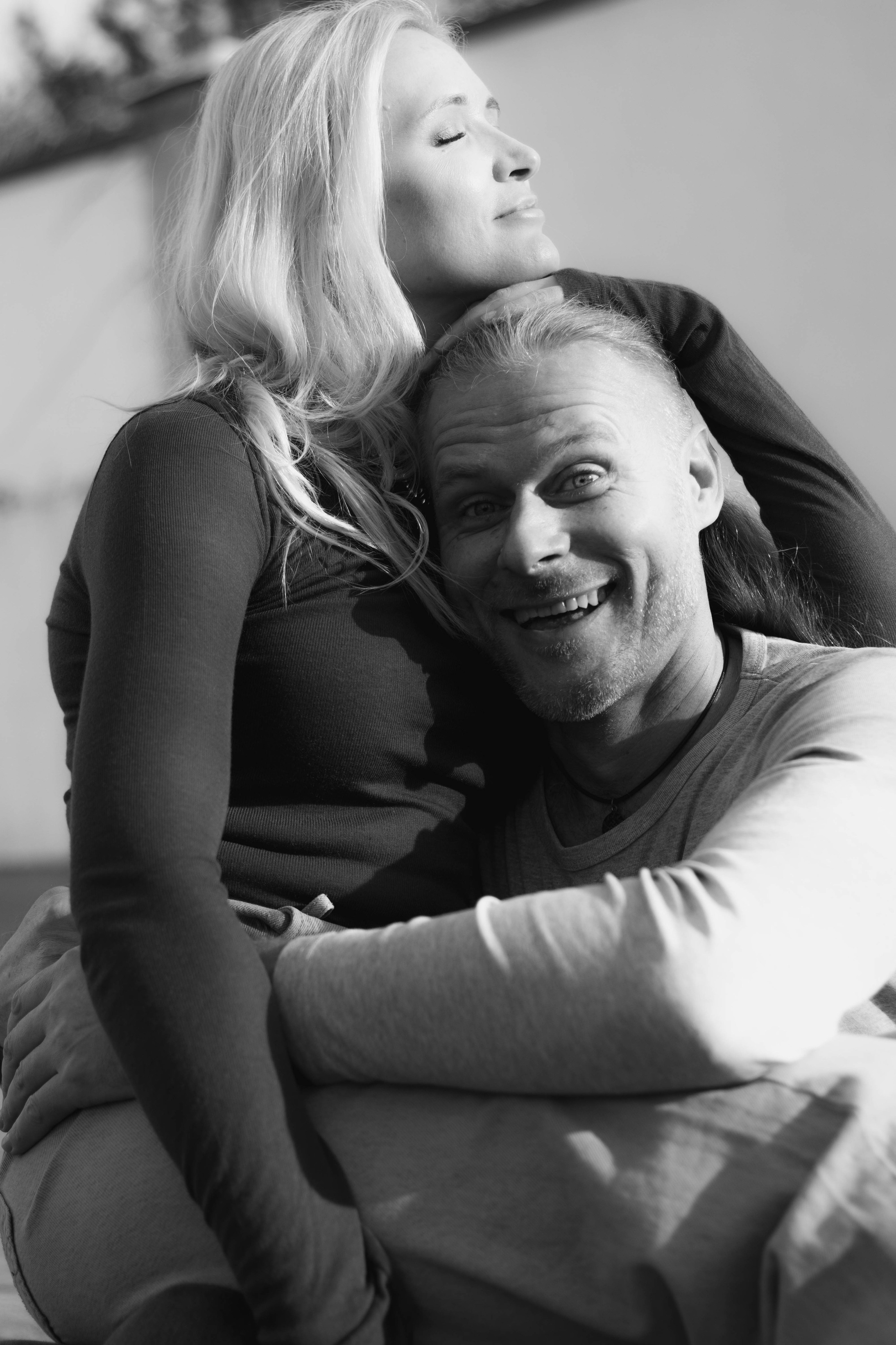 «Влюбленные в городе». Уличный фотограф Города N