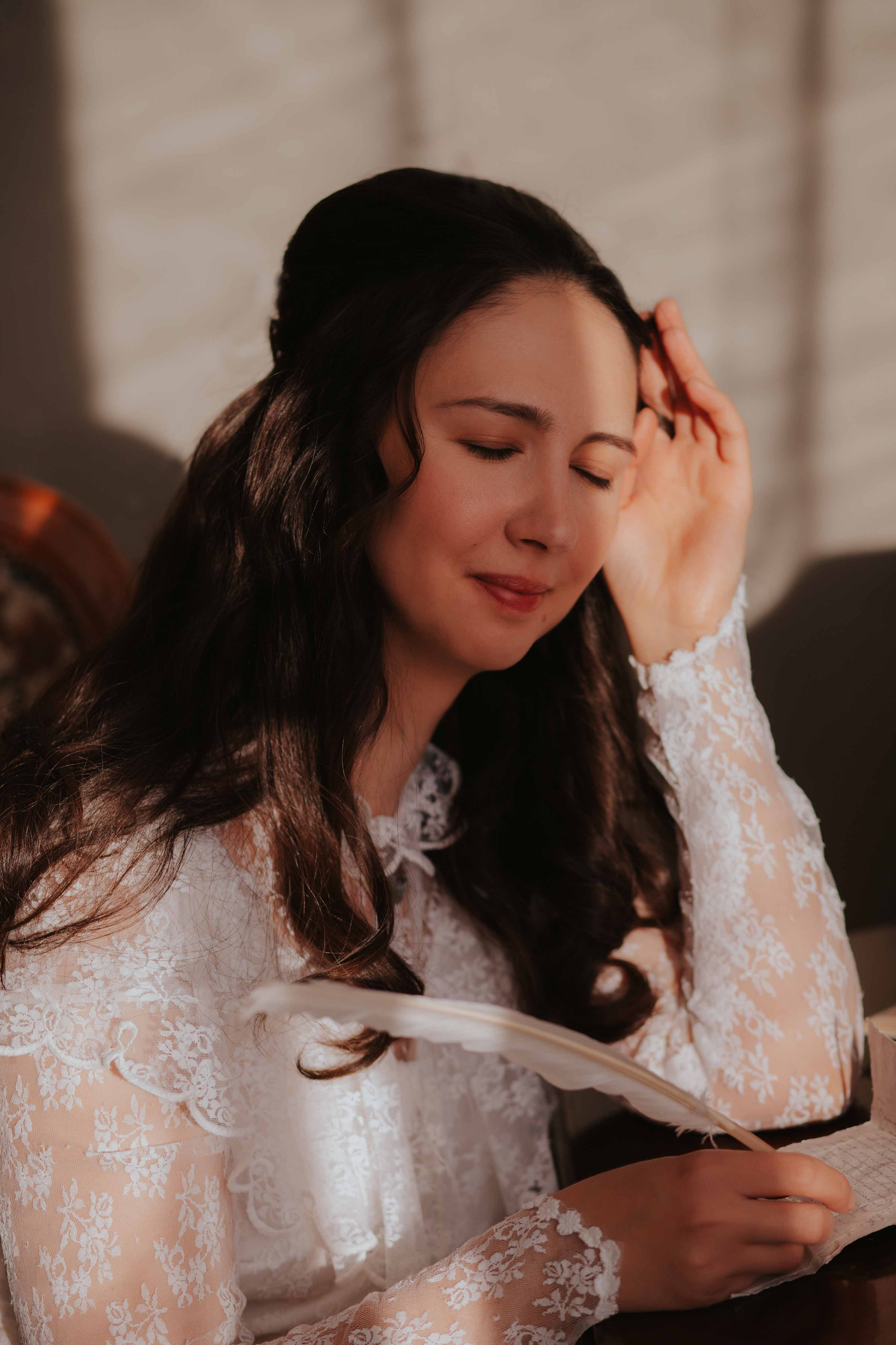 Галина. Утро дома. Художественная винтажная фотография