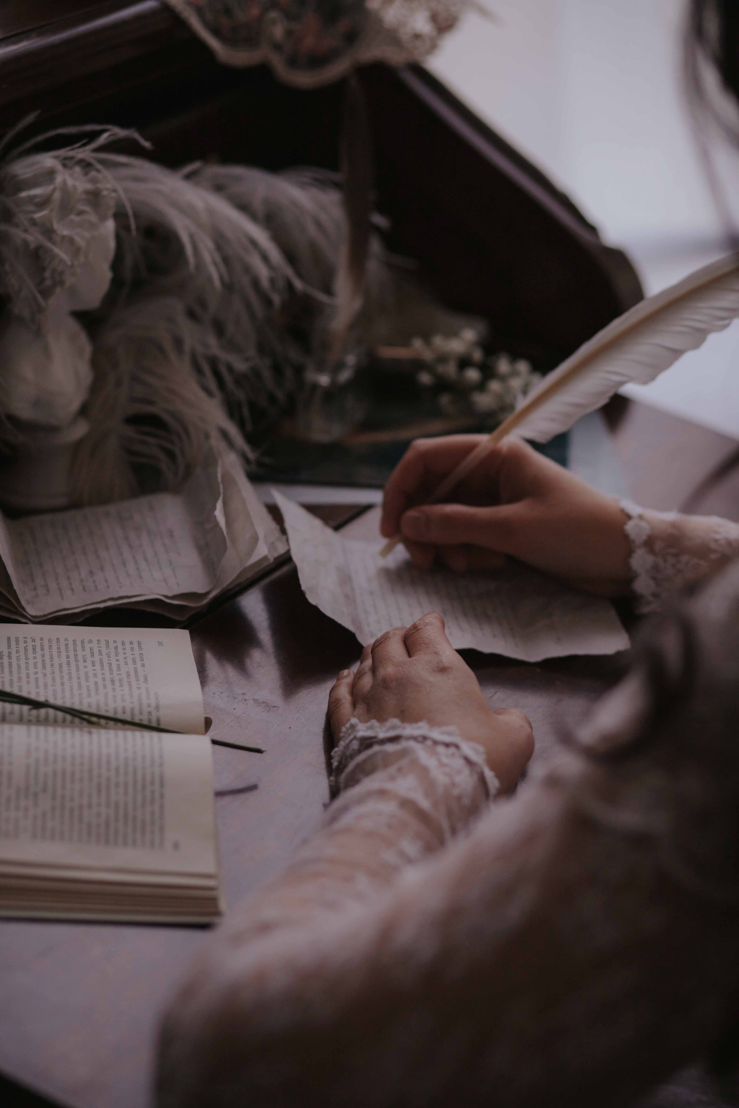 Галина. Утро дома. Художественная винтажная фотография