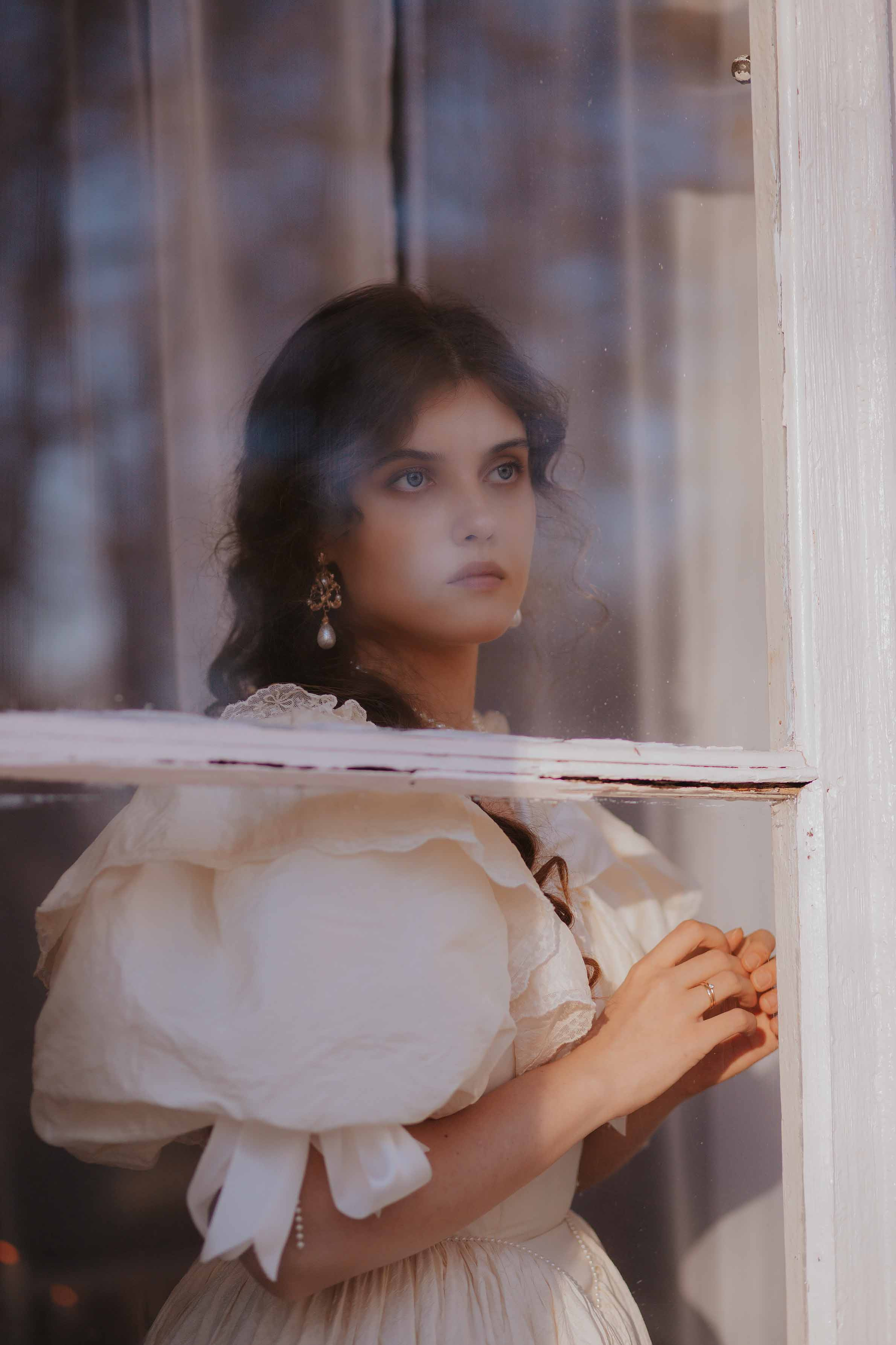 Анастасия. Осень в усадьбе. Художественная винтажная фотография