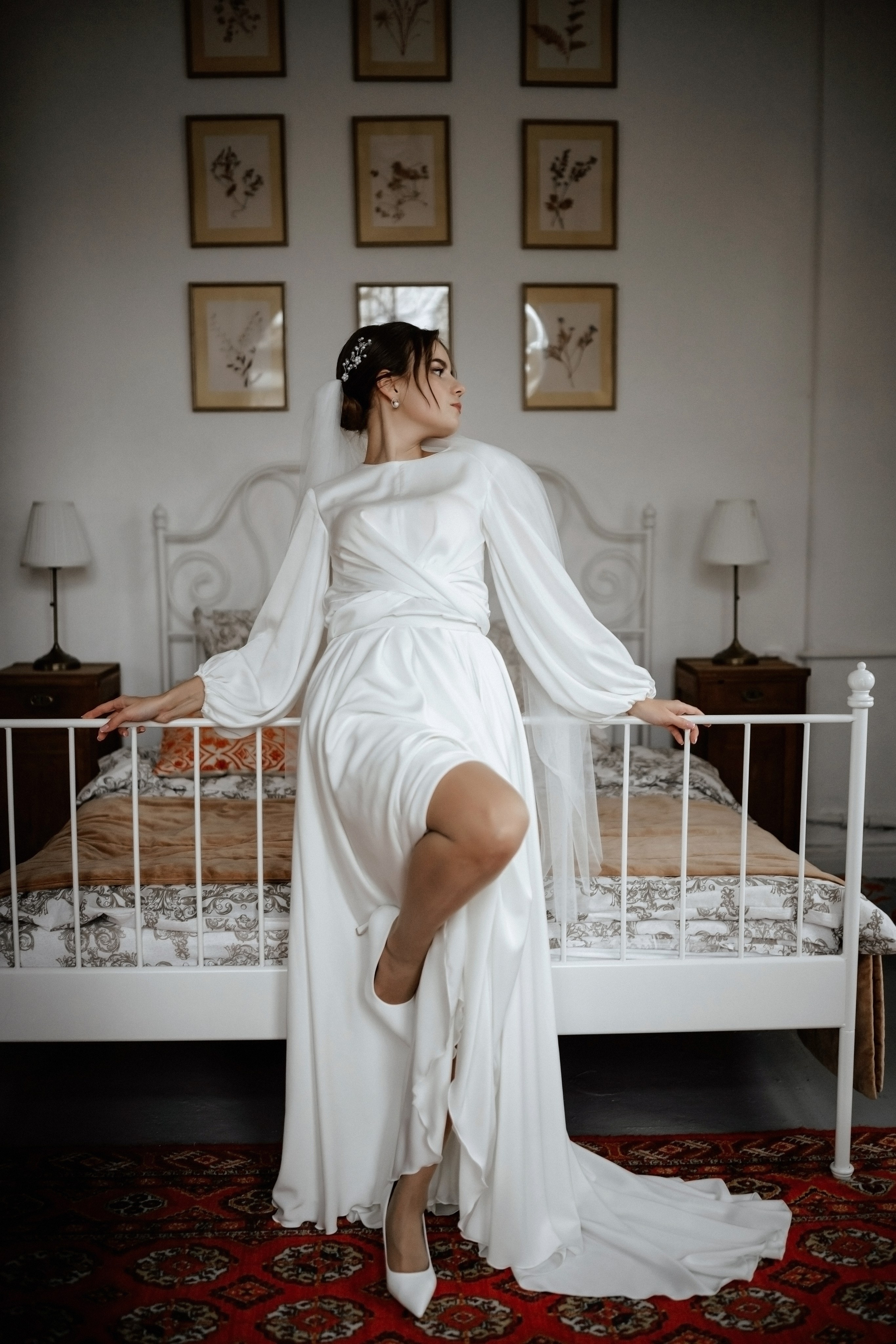 Свадебная фотосессия в Ливадийском дворце. Свадебный и семейный фотограф и видеограф, Крым, Москва, Санкт -Петербург