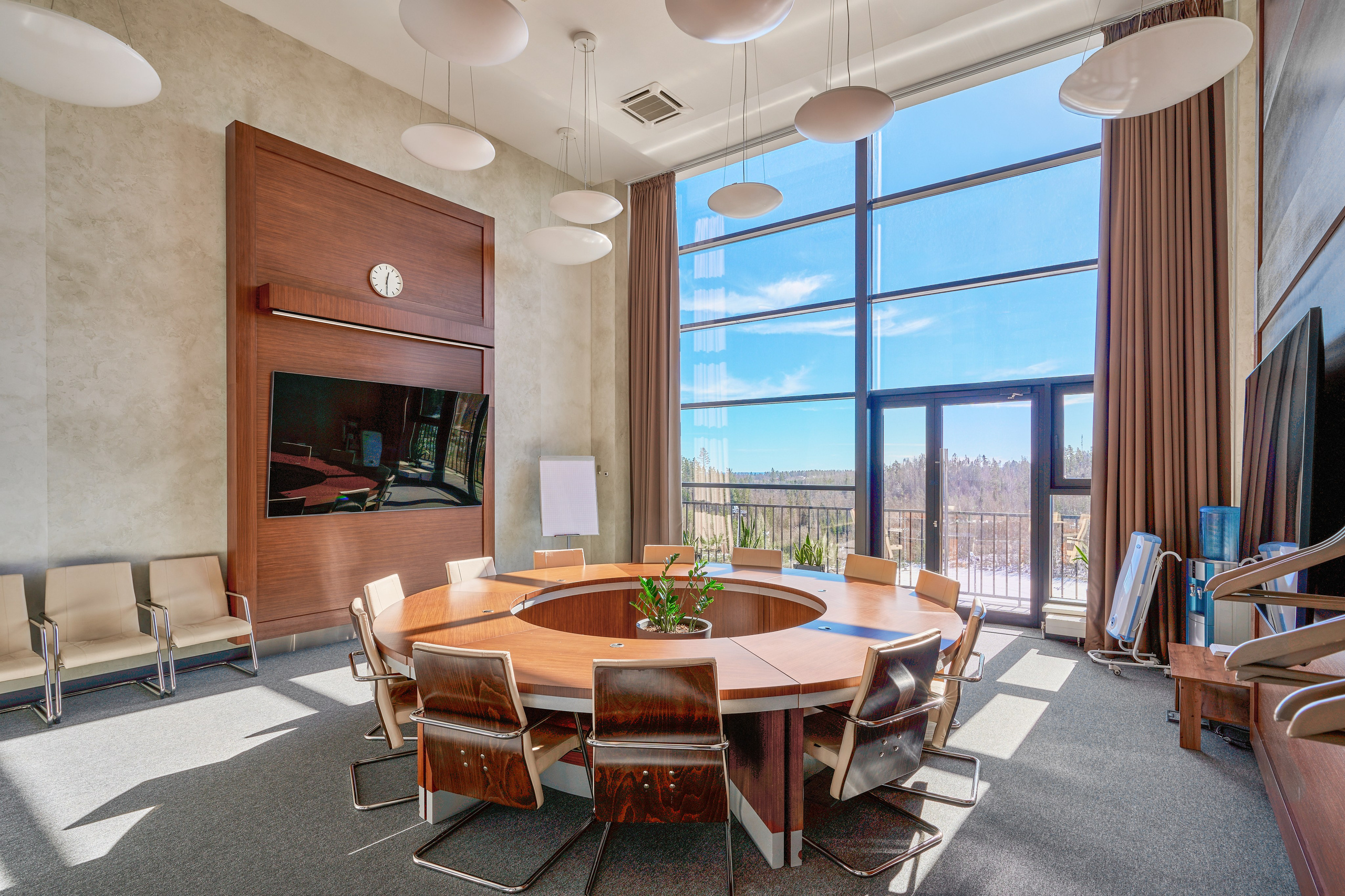 ИГОРА ЛЕДОВЫЙ