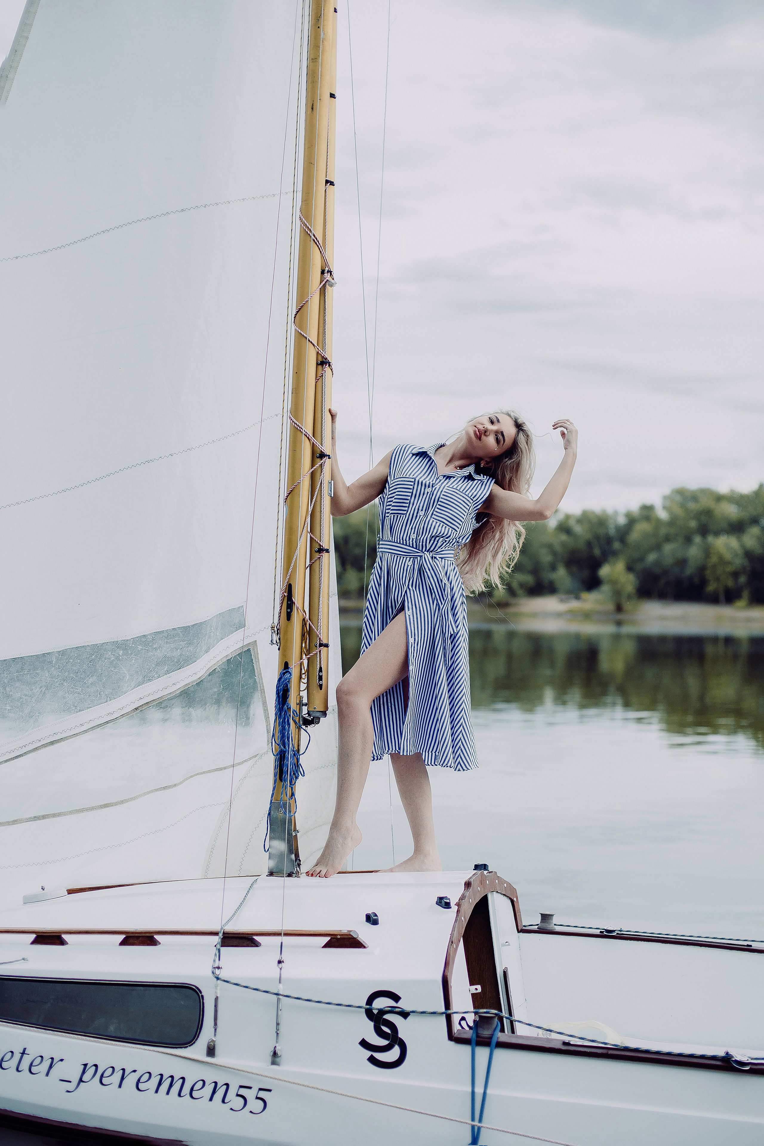 Прогулочная яхта. Дмитрий Белим — Семейный фотограф в Омске | Фотосессии для беременных и малышей