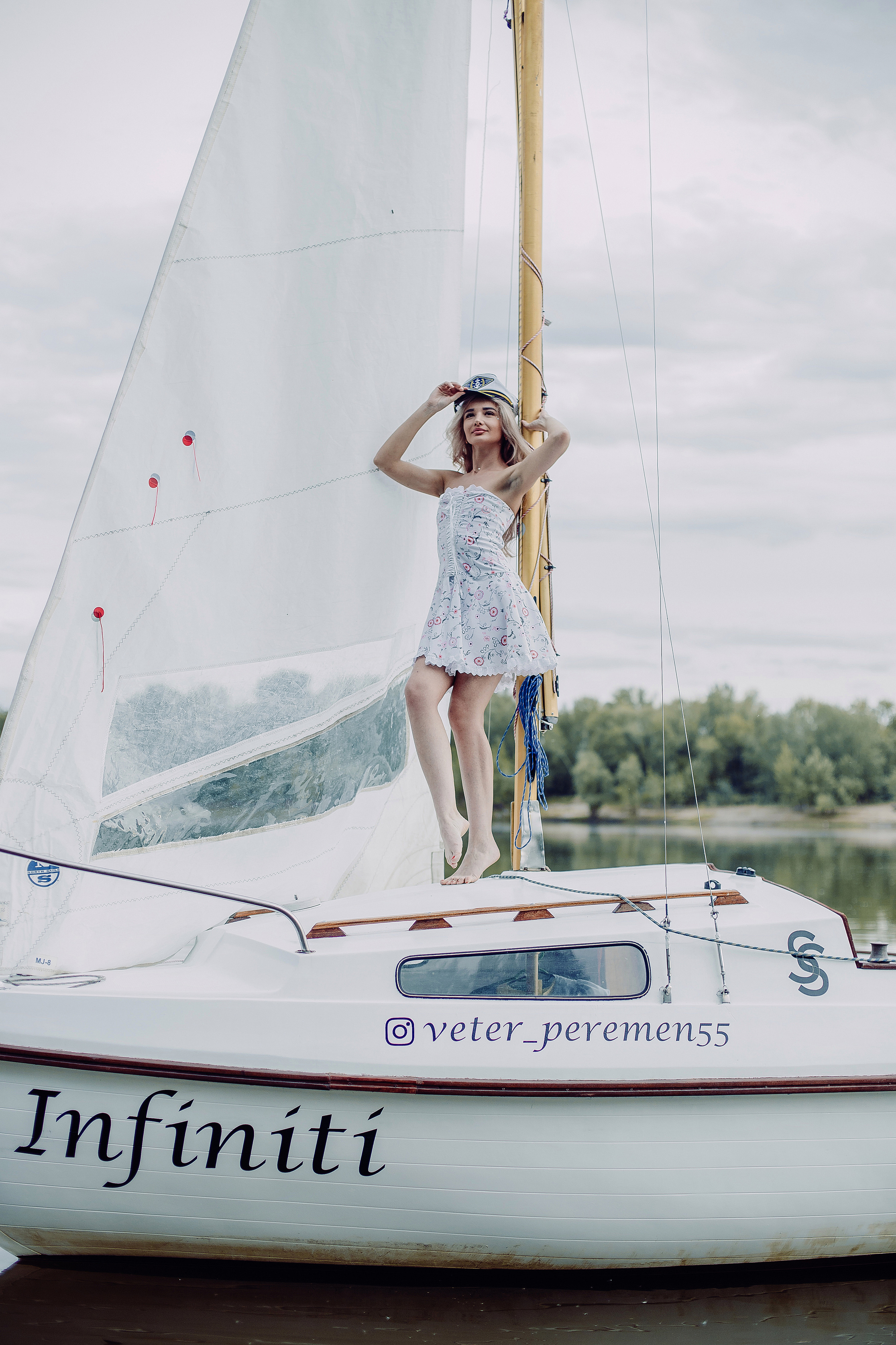 Прогулочная яхта. Дмитрий Белим — Семейный фотограф в Омске | Фотосессии для беременных и малышей