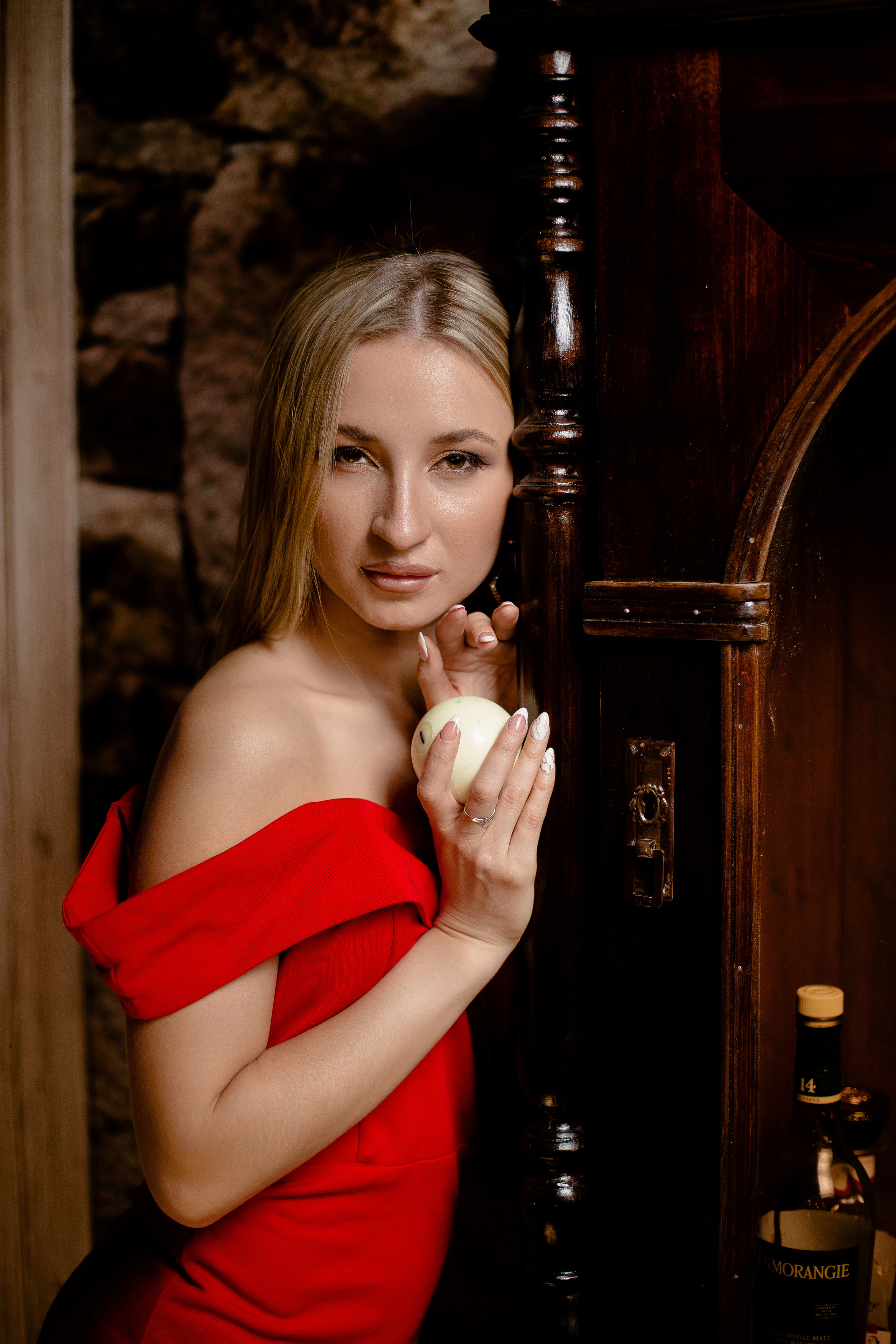 Бильярд. Дмитрий Белим — Семейный фотограф в Омске | Фотосессии для беременных и малышей