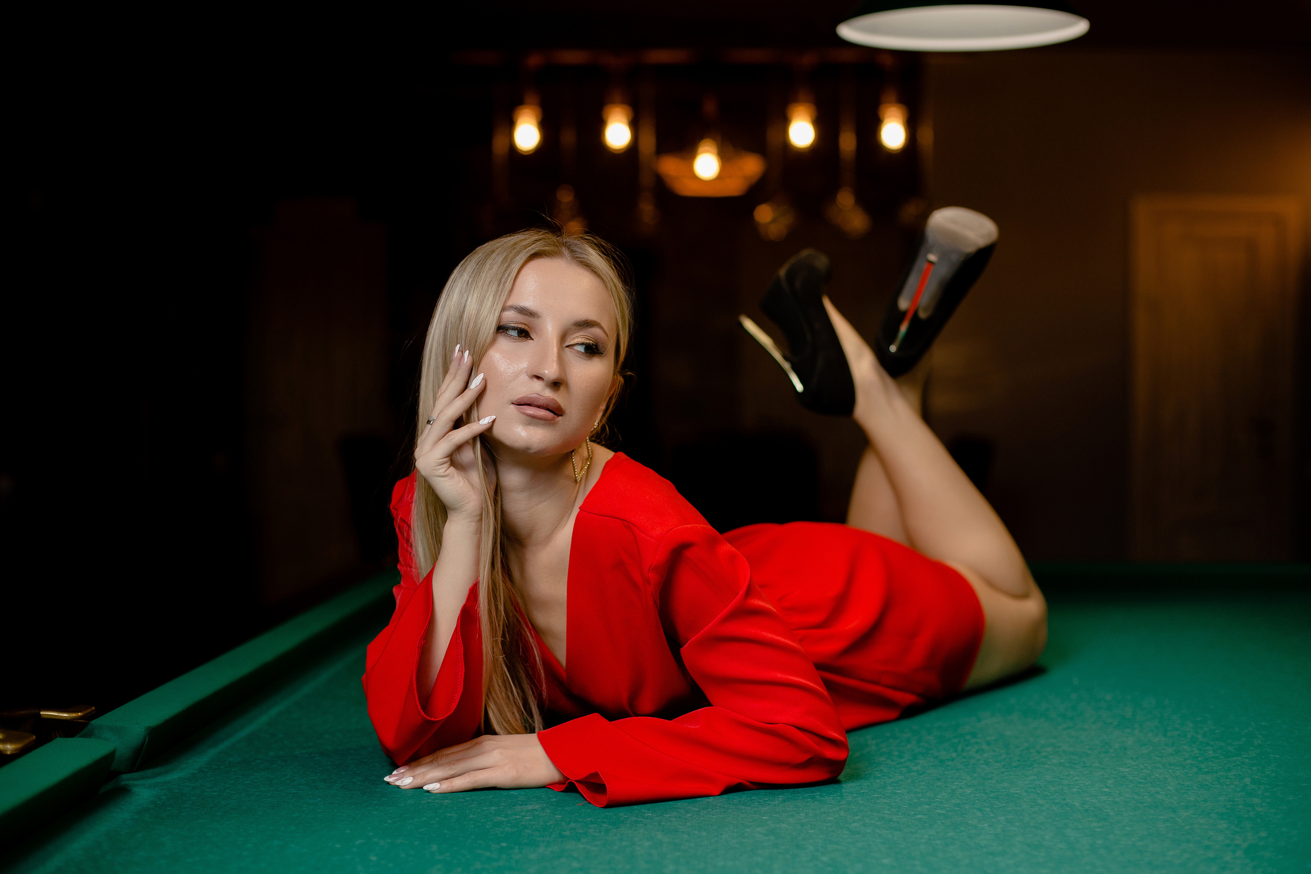 Бильярд. Дмитрий Белим — Семейный фотограф в Омске | Фотосессии для беременных и малышей