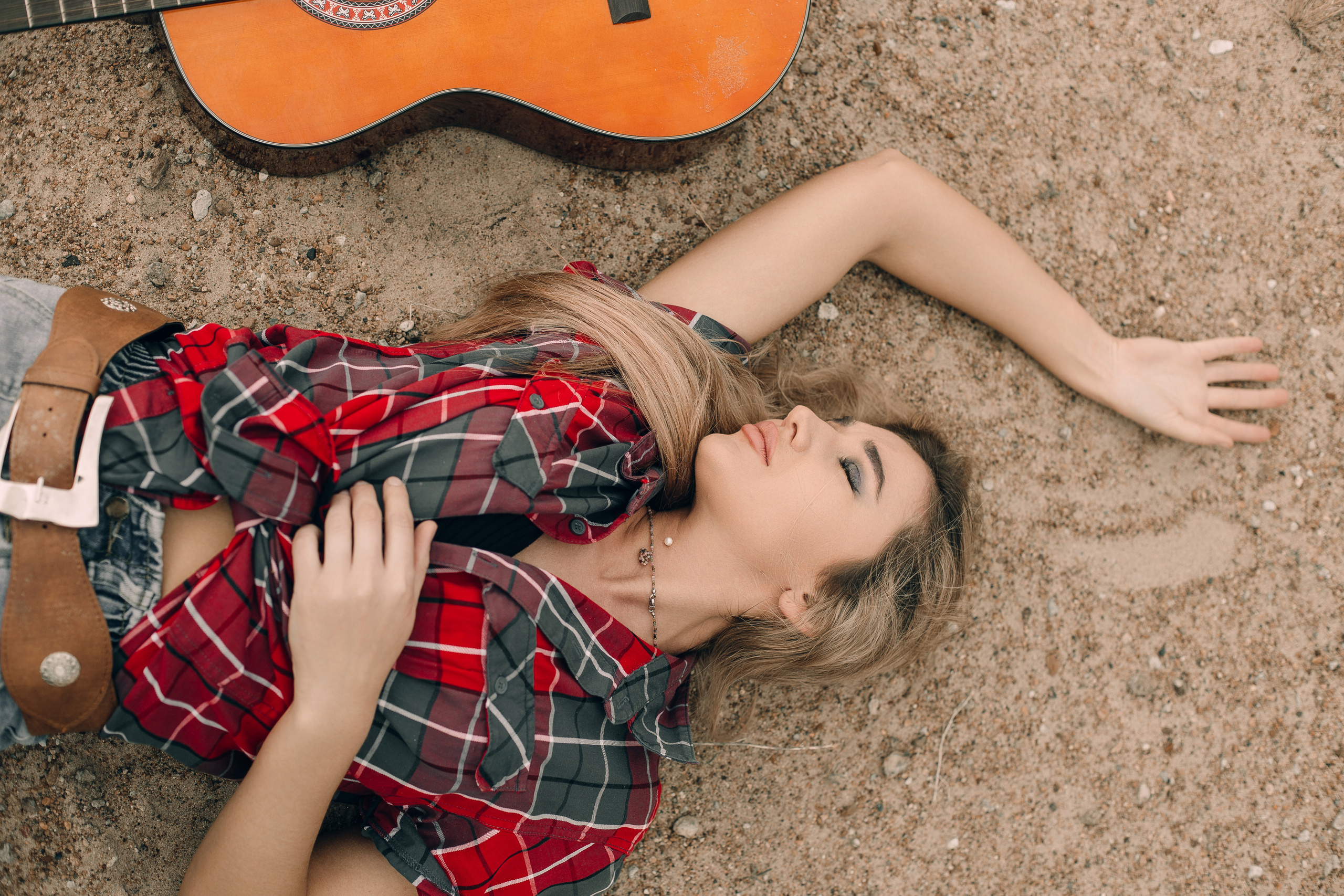 Пески. Дмитрий Белим — Семейный фотограф в Омске | Фотосессии для беременных и малышей