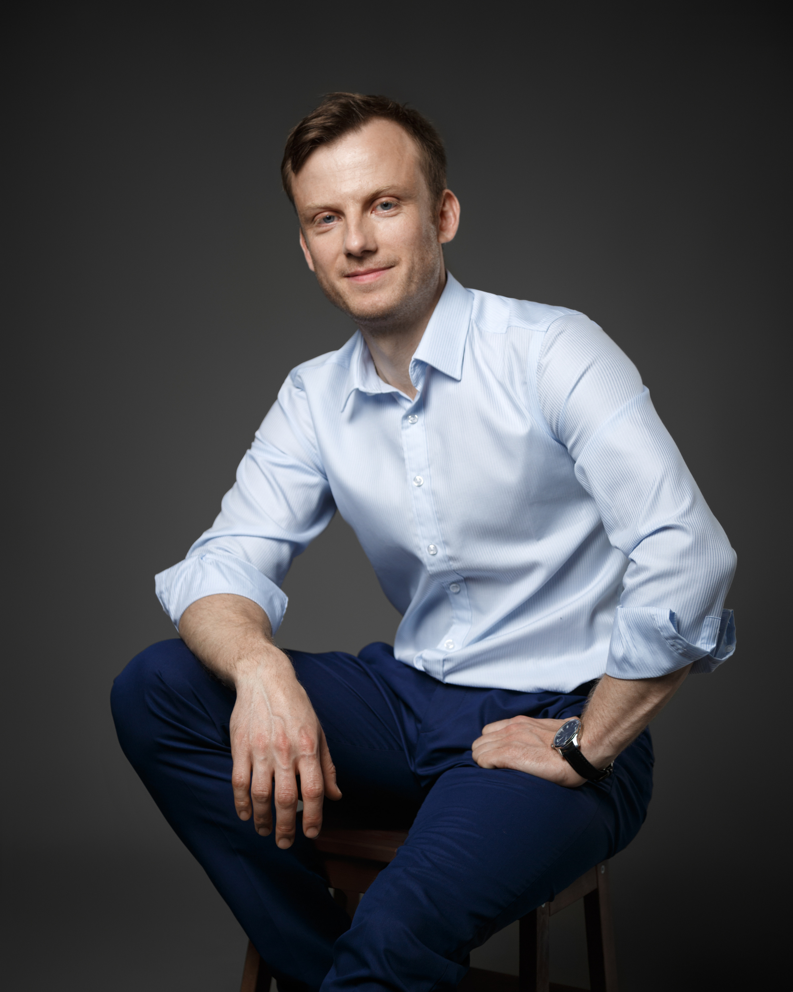 Professional Headshots and Business Portraits. Elena Yavorskaya Photography