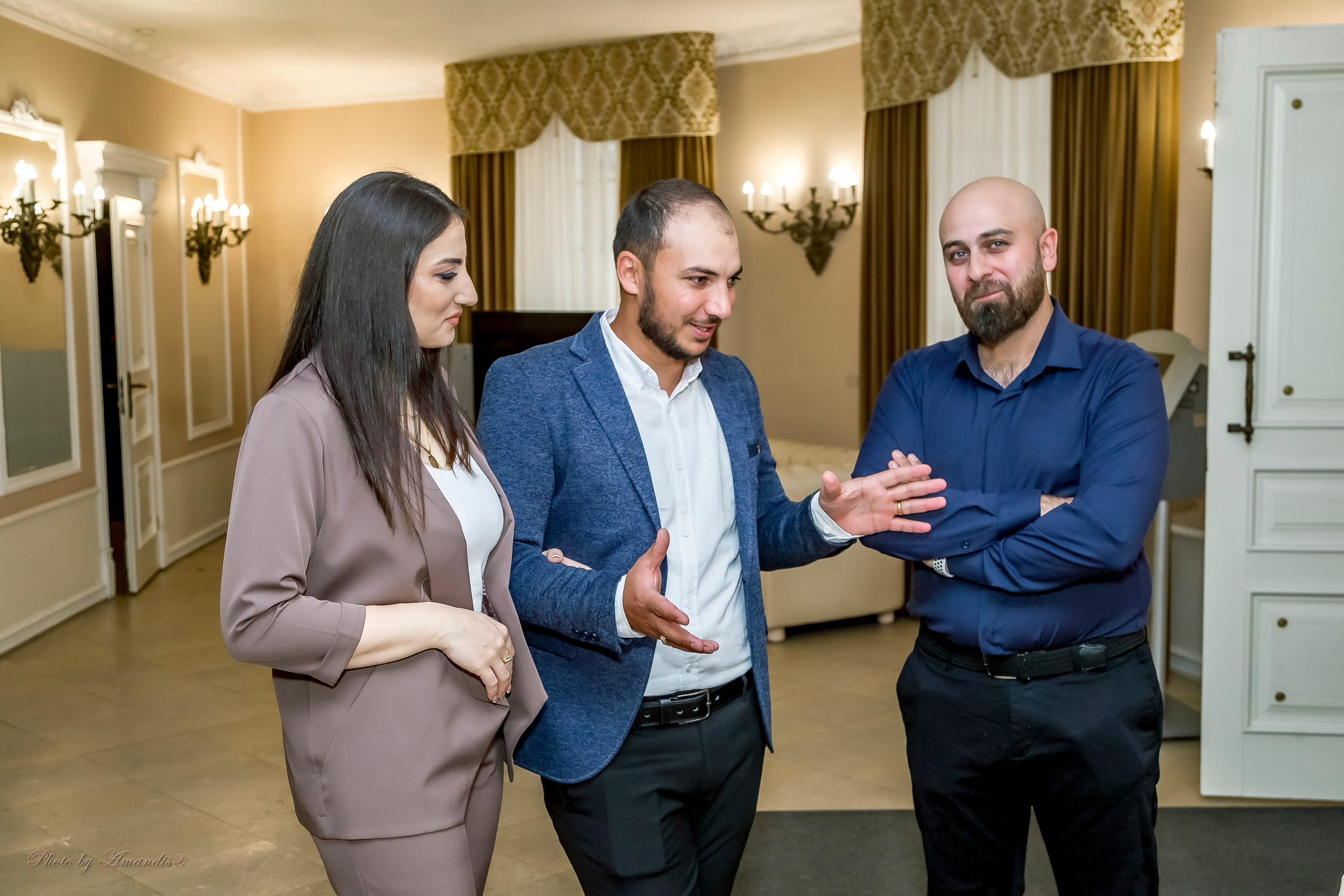 Свадьба Эдгара и Ангелины (Раменское, октябрь 2025). Репортажная съемка в Москве и области. Анималистика