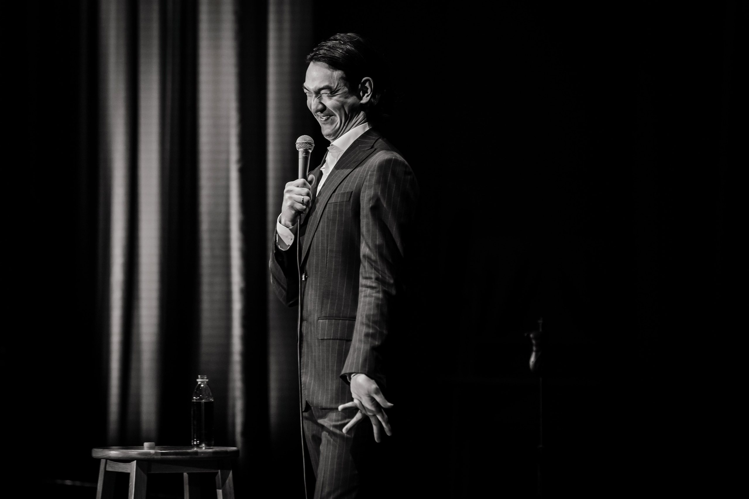 Сольный концерт Нурлана Сабурова. Свадебный и репортажный, фуд фотограф в Новороссийске Евгений Александриди