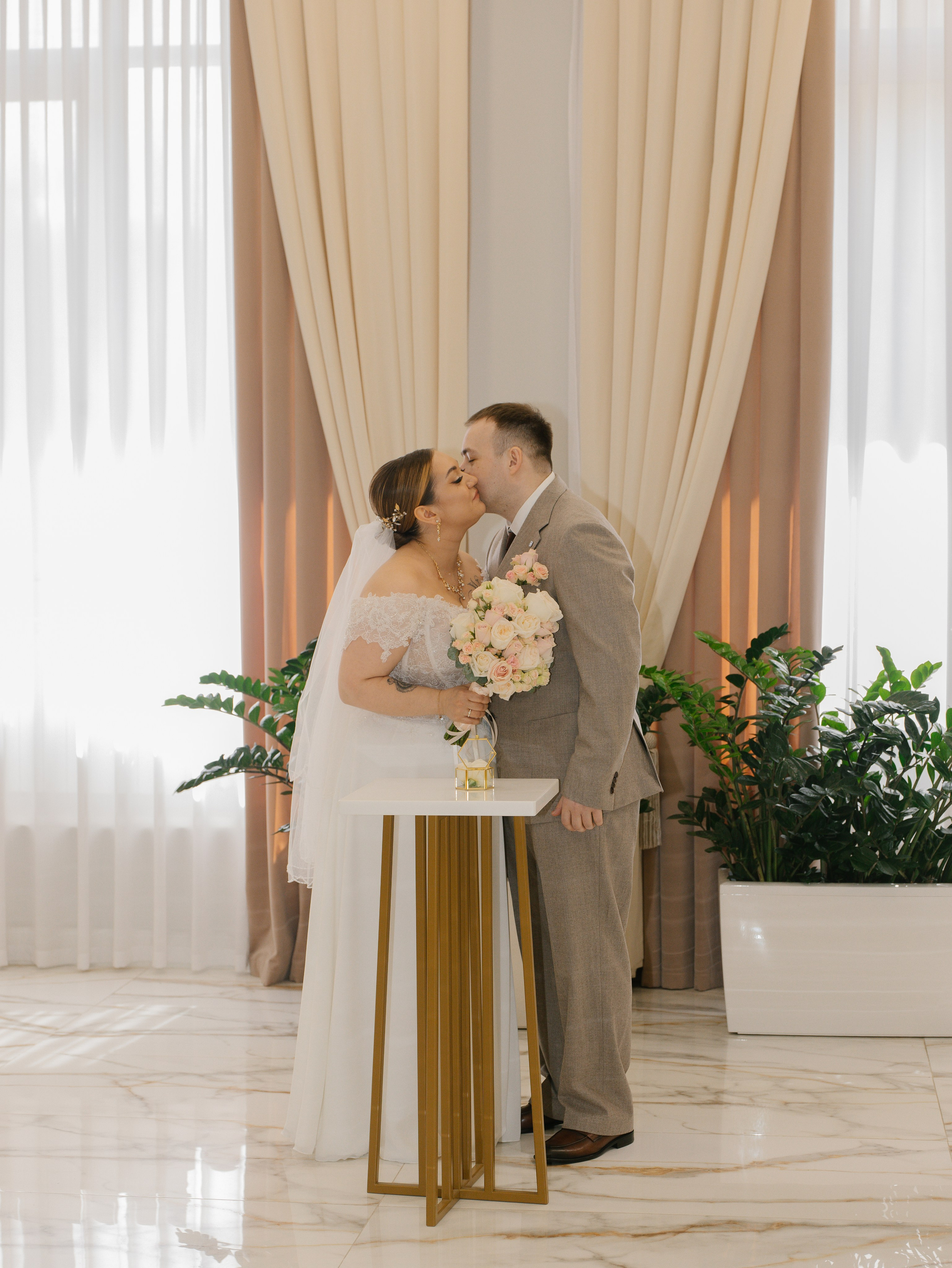 Свадебная съемка в Царицыно. Евгений и Надежда. Свадебный фотограф в Москве и Смоленской области Анна Мазурова