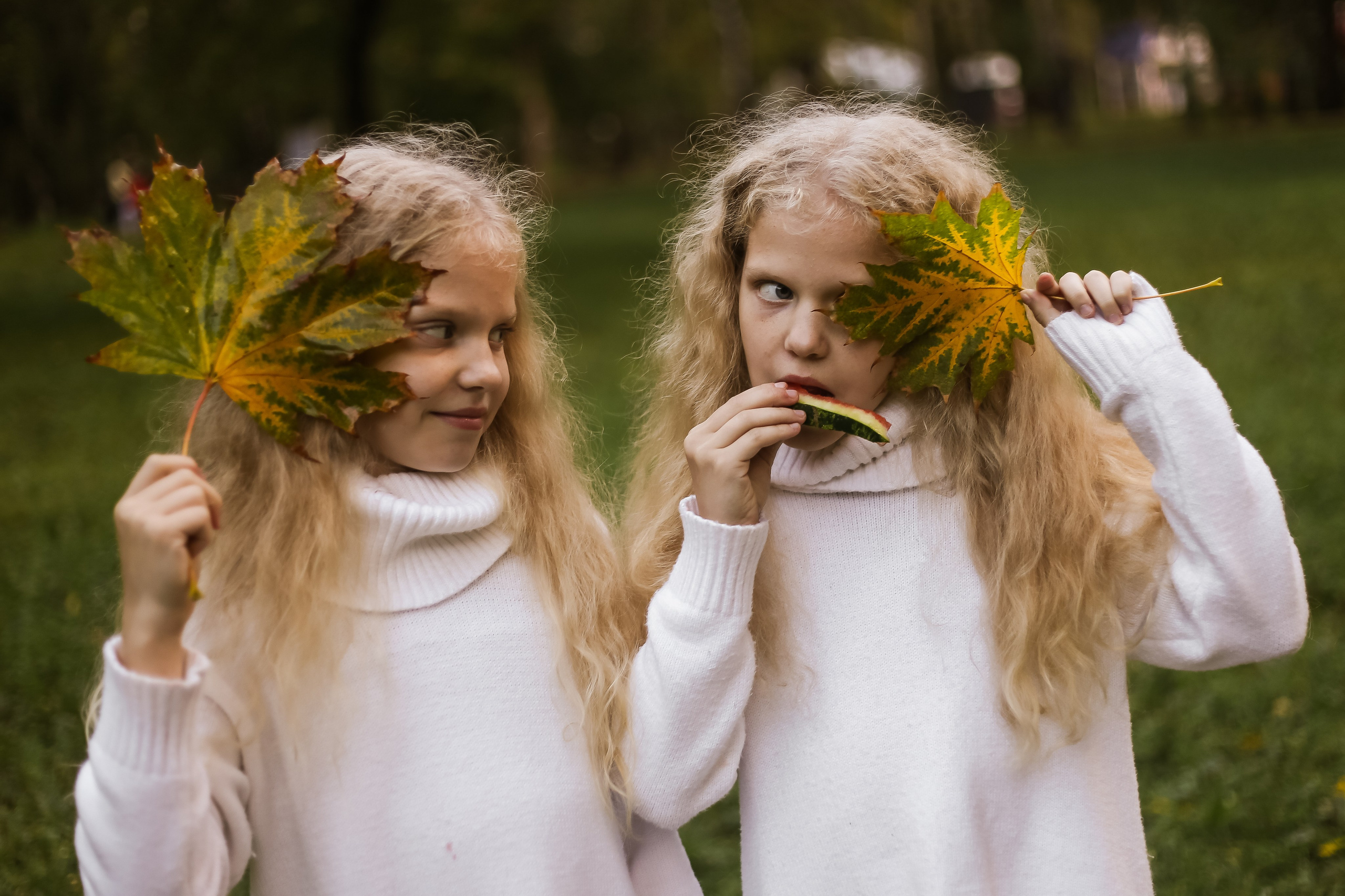 Отражаясь в сестре. Семейный и детский фотограф в Перми Ольга Кошелева