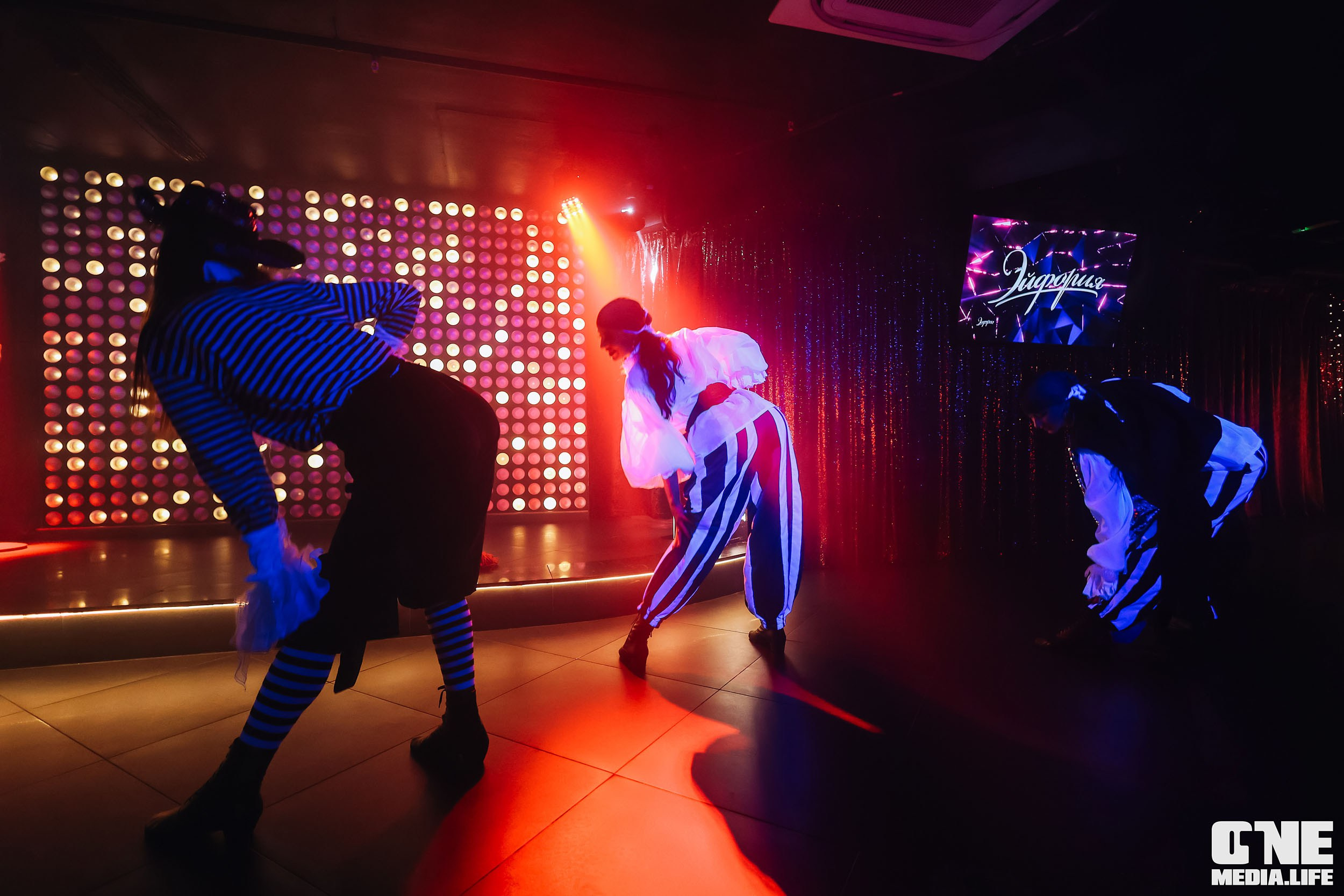 Фоторепортаж из караоке-клуба Эйфория. One Media Life: фоторепортажи, фотоотчеты с мероприятий и заведений