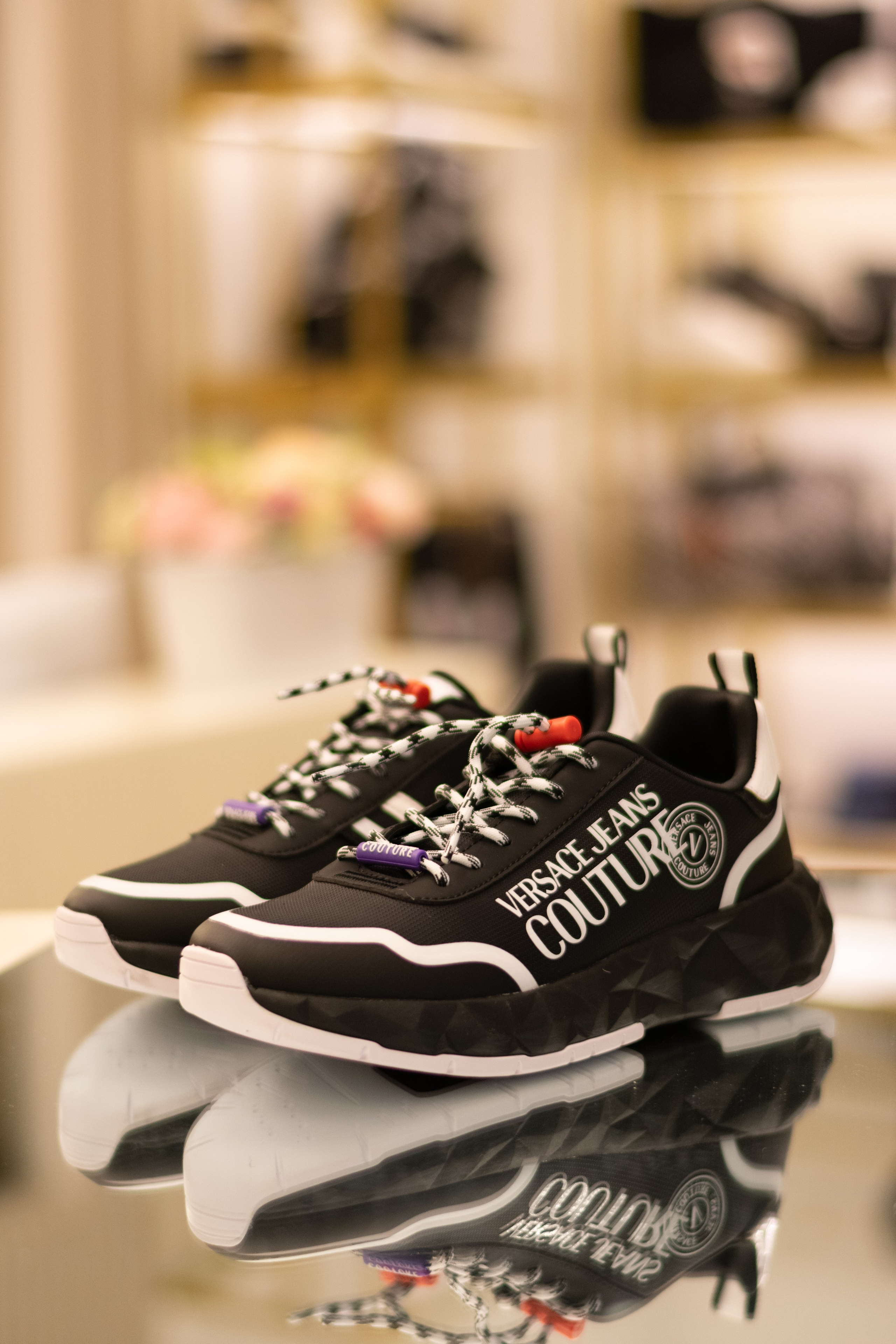 Для организаций. Предметная фотосессия для обувного магазина Capsula. Фотограф/видеограф Богдан Голованов